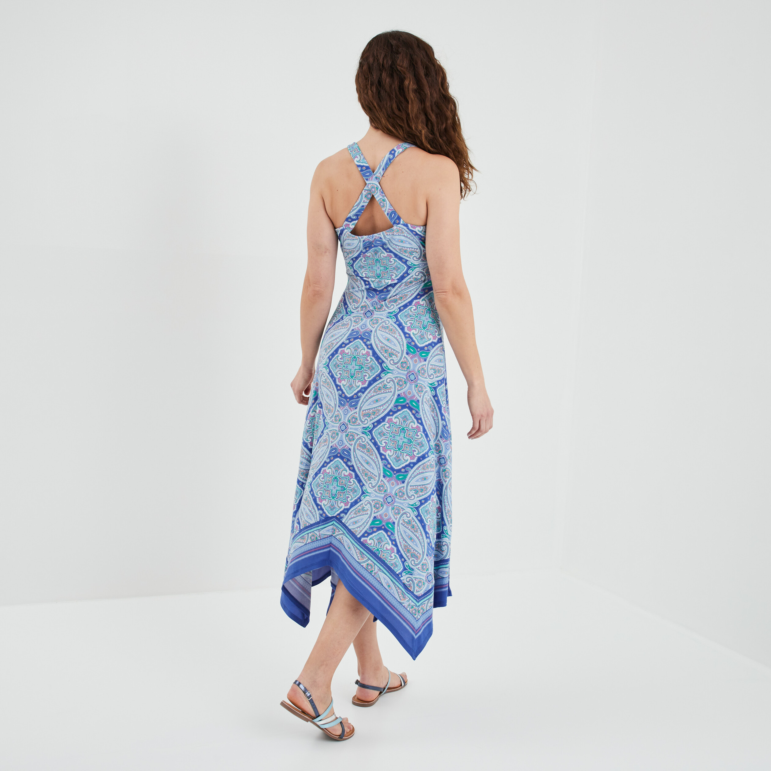 robe longue evasee asymetrique bleu femme Robe longue évasée asymétrique bleu femme