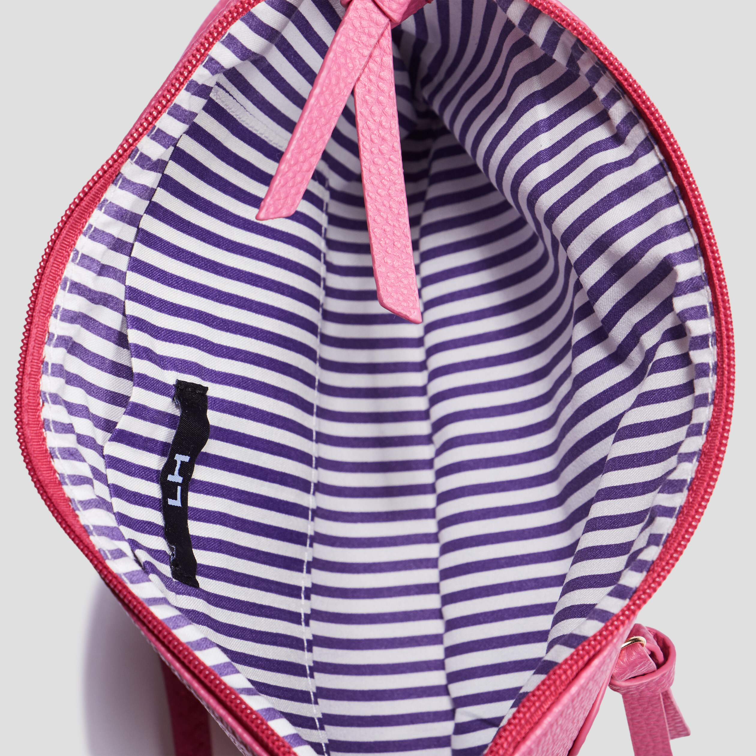 Sac en bandoulière rectangulaire rose fushia femme