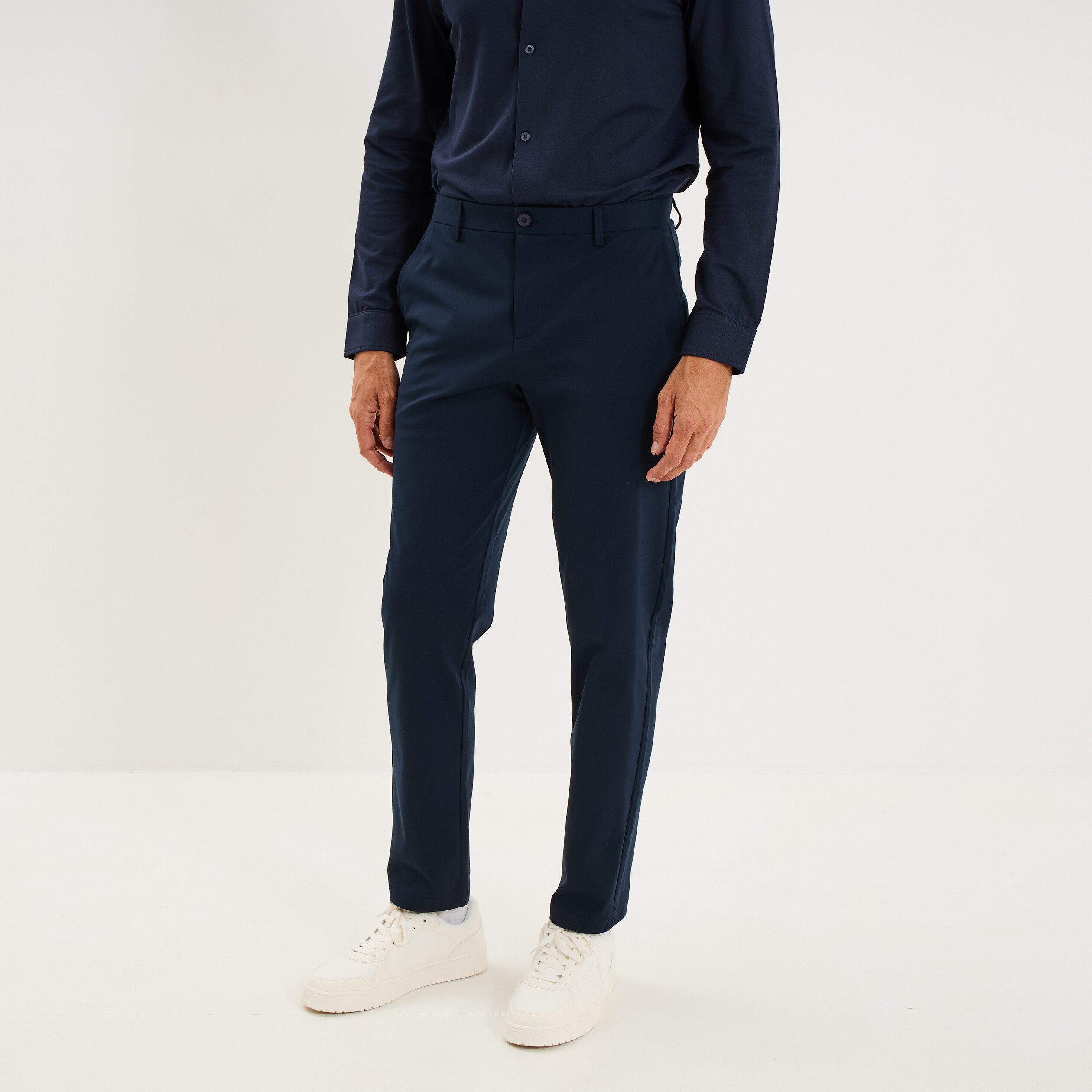 Pantalon chino slim sans repassage bleu marine homme