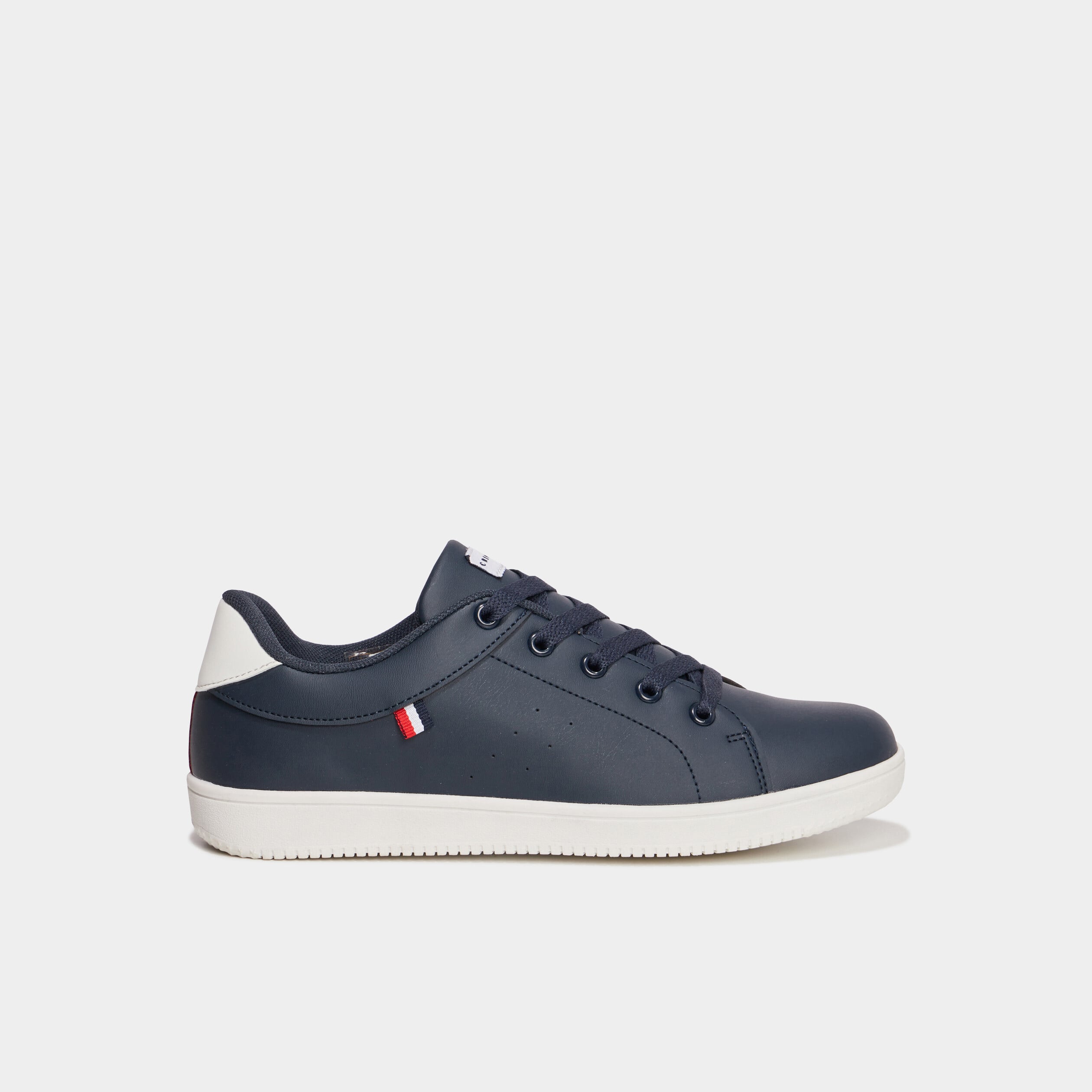 Baskets avec bout rond bleu gar&ccedil;on