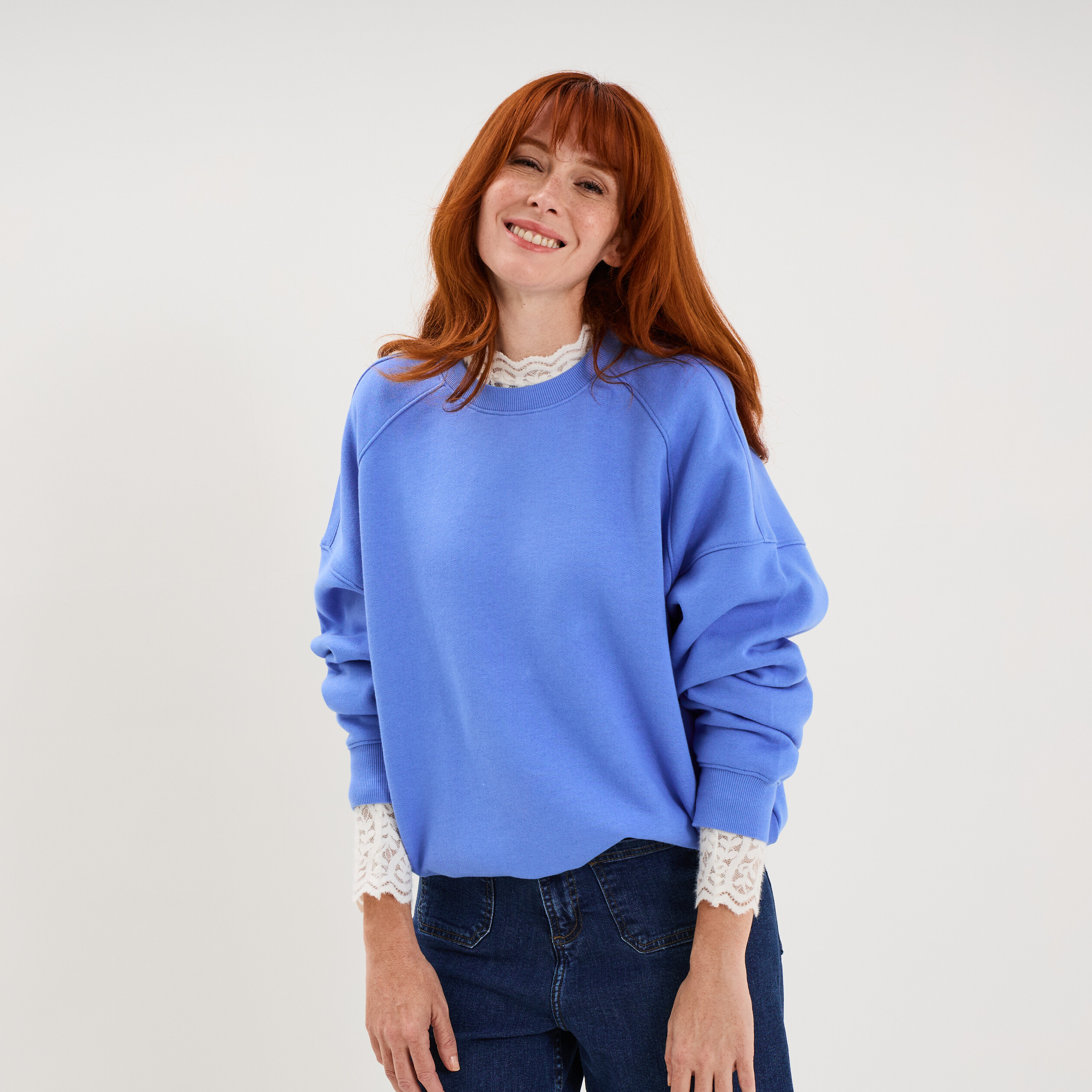 Sweat col rond oversize manches longues bleu electrique femme