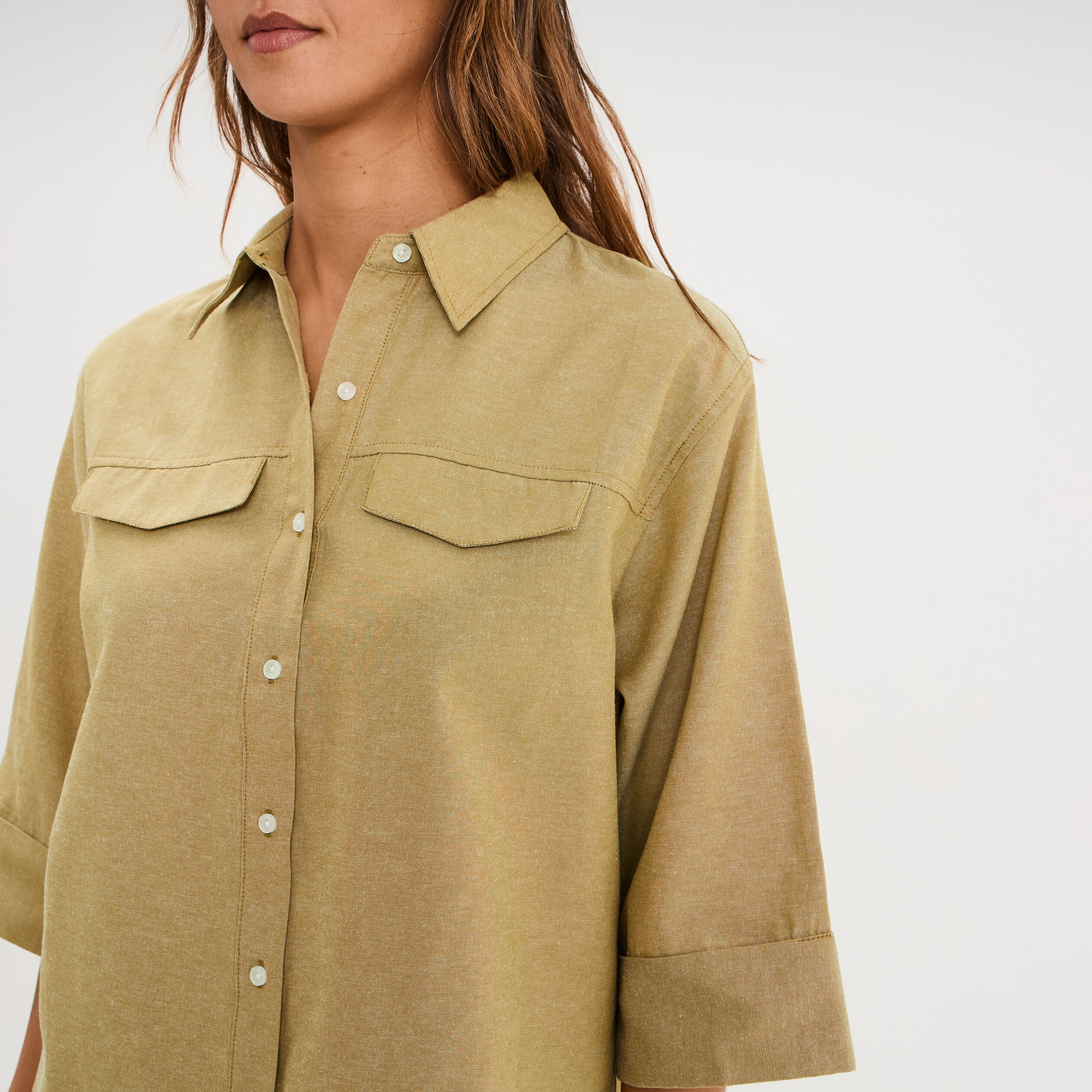 Chemise manches 3/4 poches poitrine vert olive femme