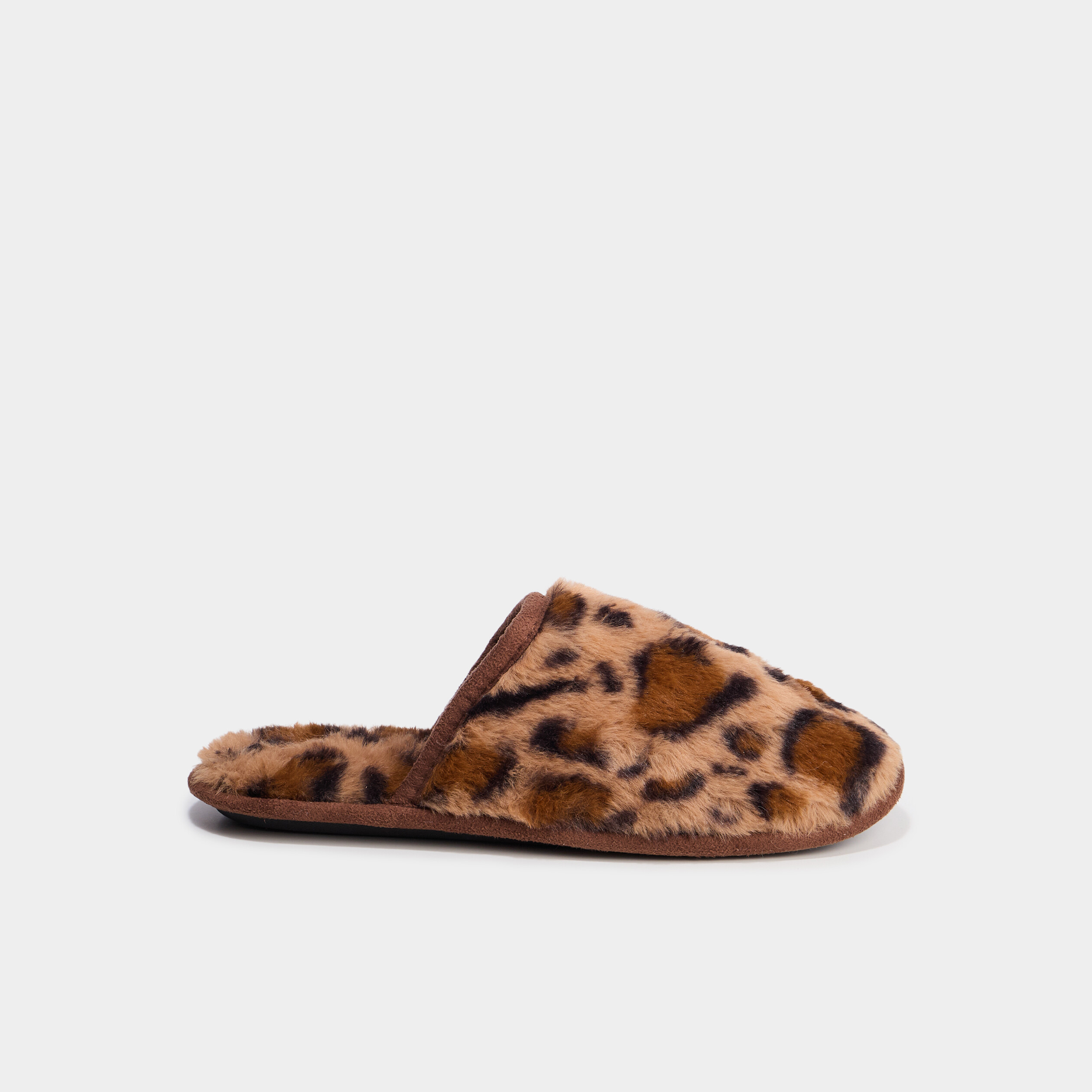Chaussons mules fausse fourrure noir femme