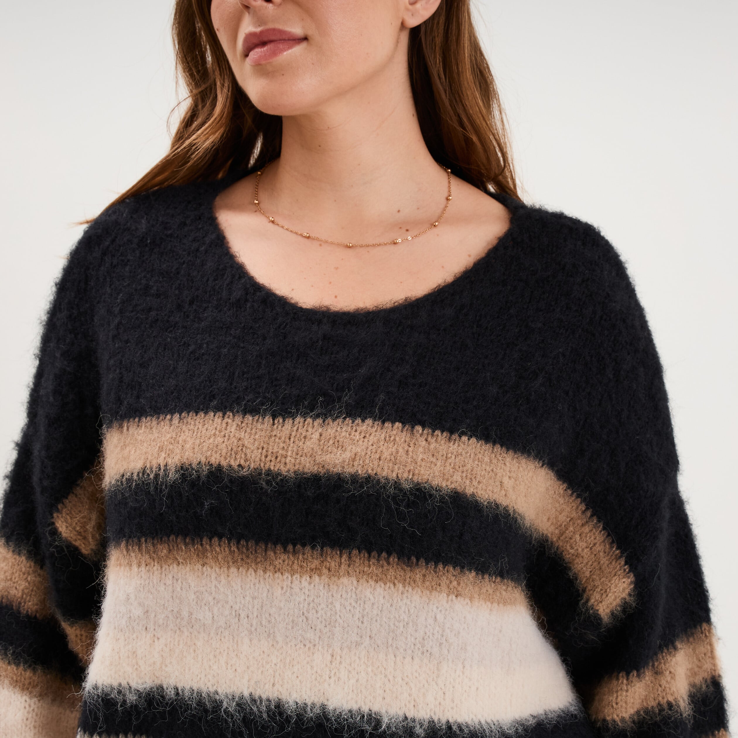 Pull col rond manches longues beige femme grande taille