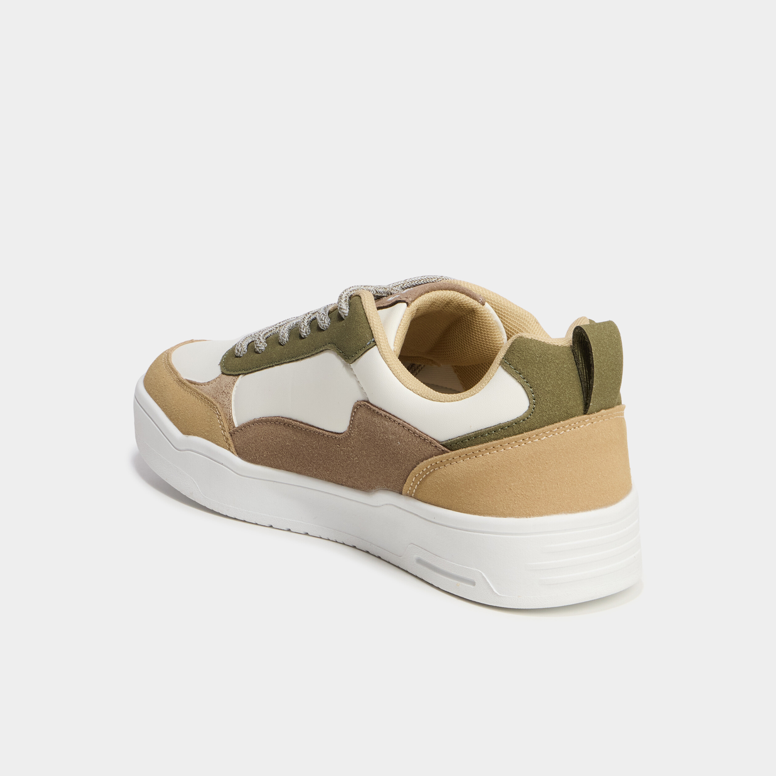 Baskets &agrave; lacets vert kaki femme