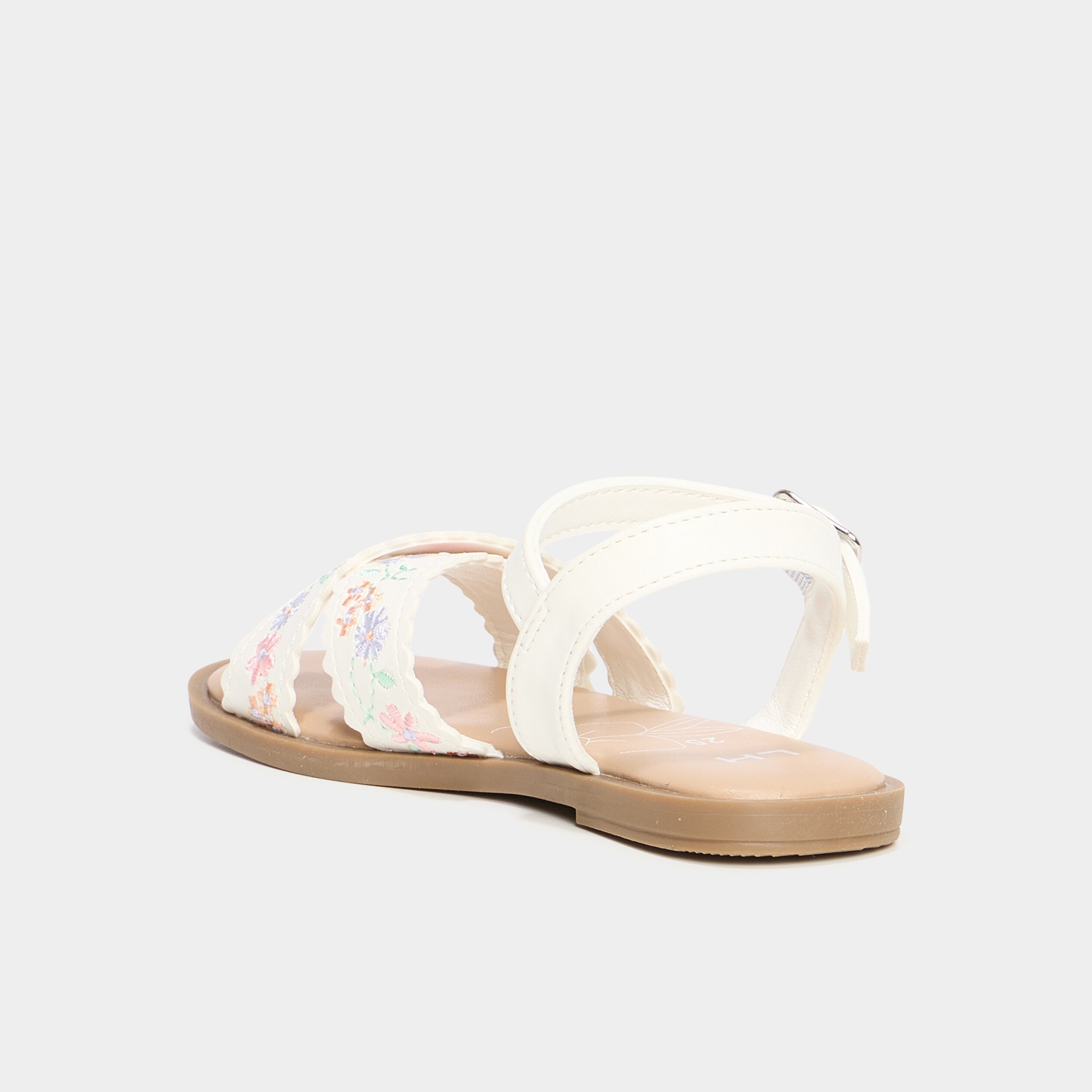 sandales a broderie blanc fille Sandales à broderie blanc fille
