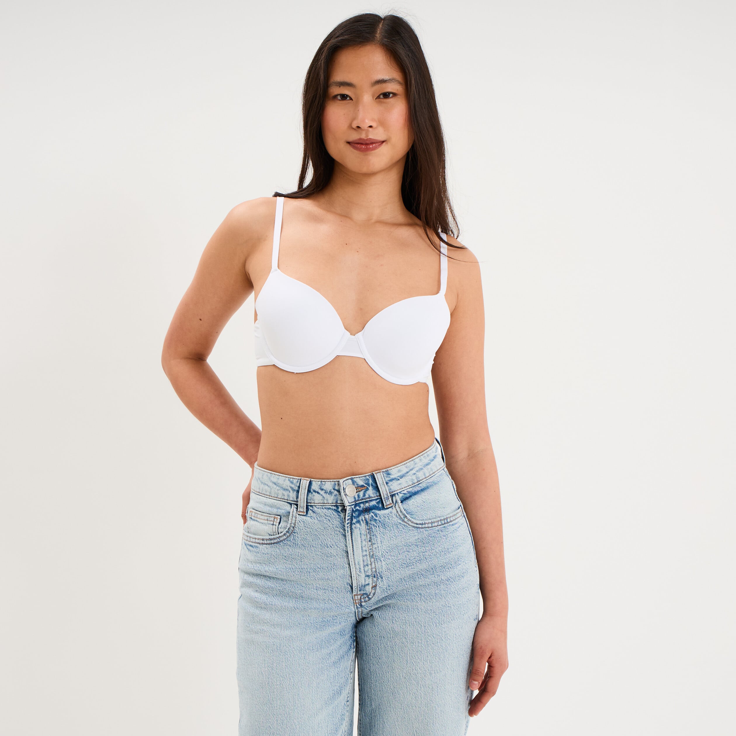 Soutien-gorge corbeille padd&eacute; microfibre blanc femme