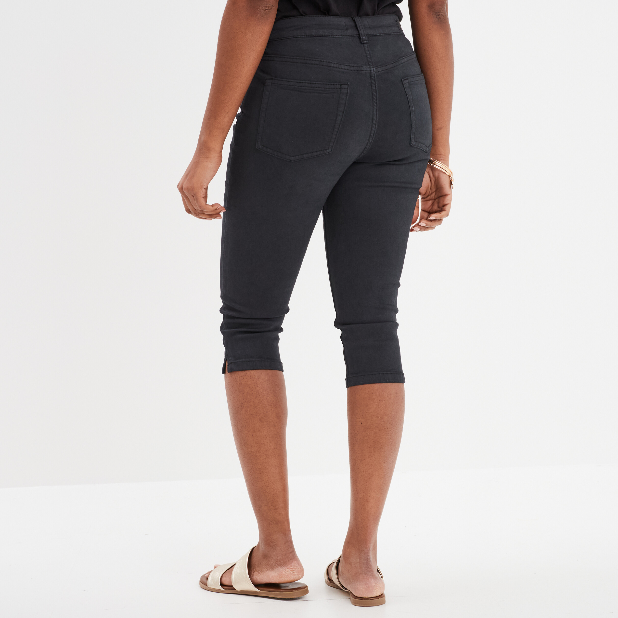 pantacourt slim details zippes liberto noir femme Pantacourt slim détails zippés Liberto noir femme