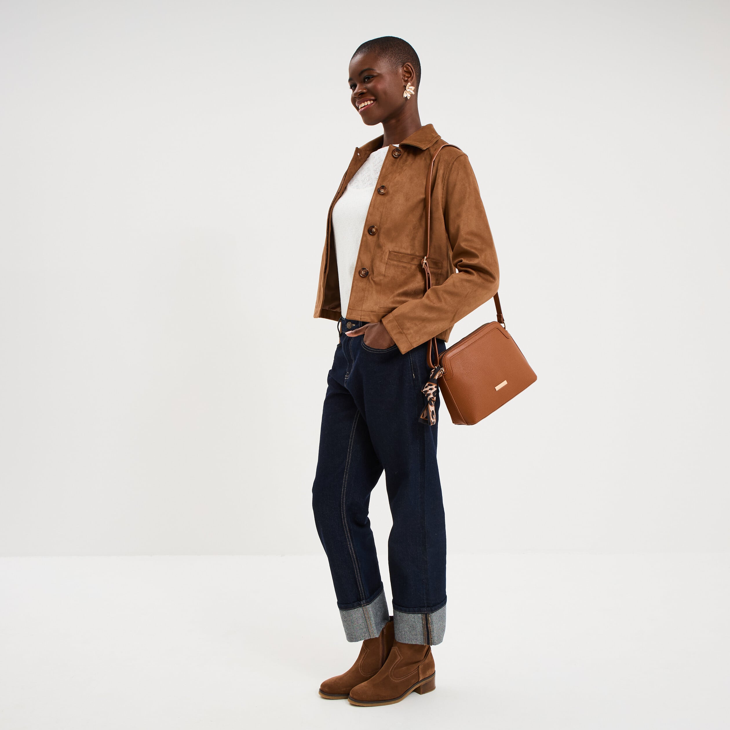 Veste courte effet su&eacute;dine marron femme