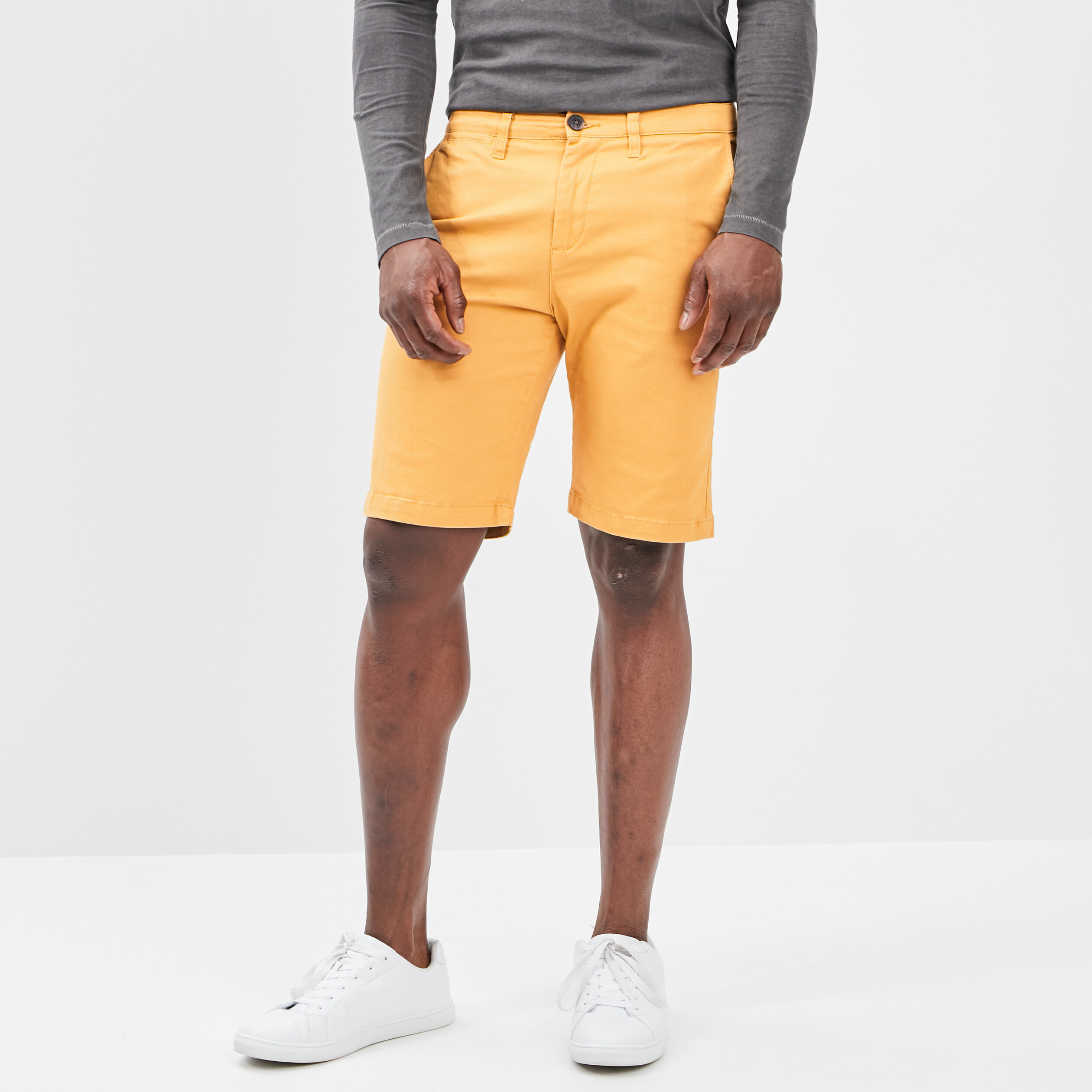 bermuda droit en coton jaune moutarde homme Bermuda droit en coton jaune moutarde homme