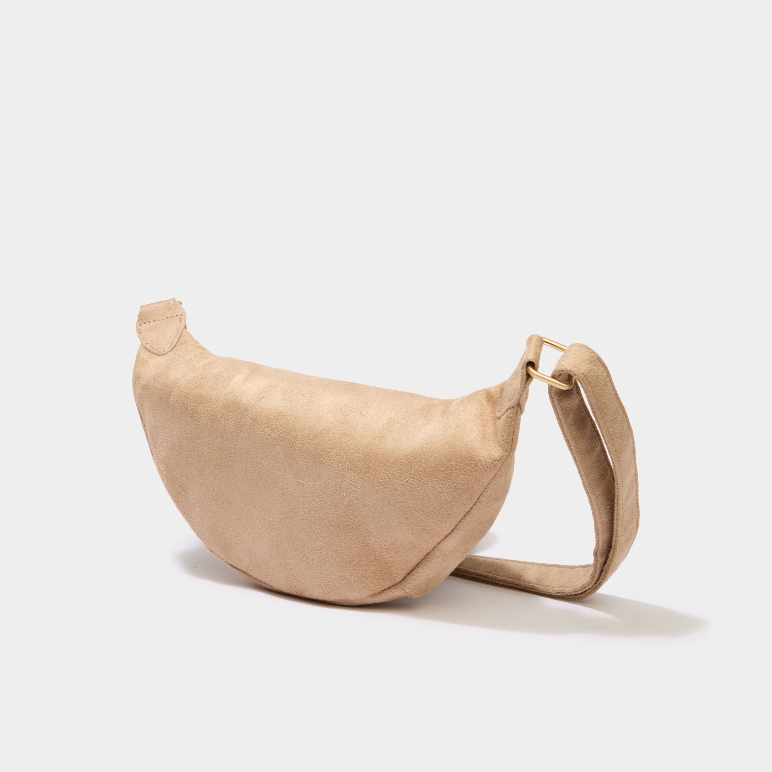 Sac banane su&eacute;dine avec d&eacute;tails clout&eacute;s sable femme