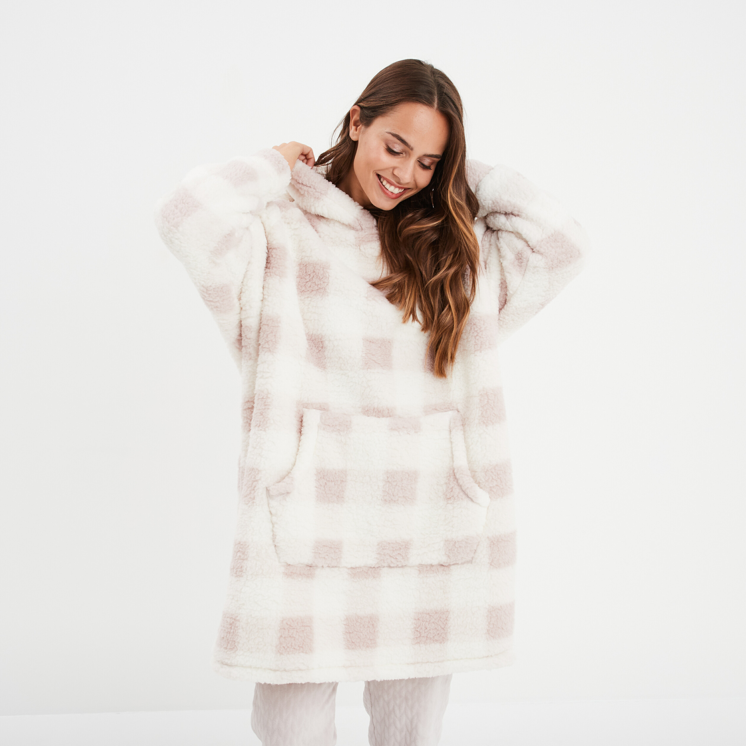 Poncho plaid effet polaire à capuche rose femme