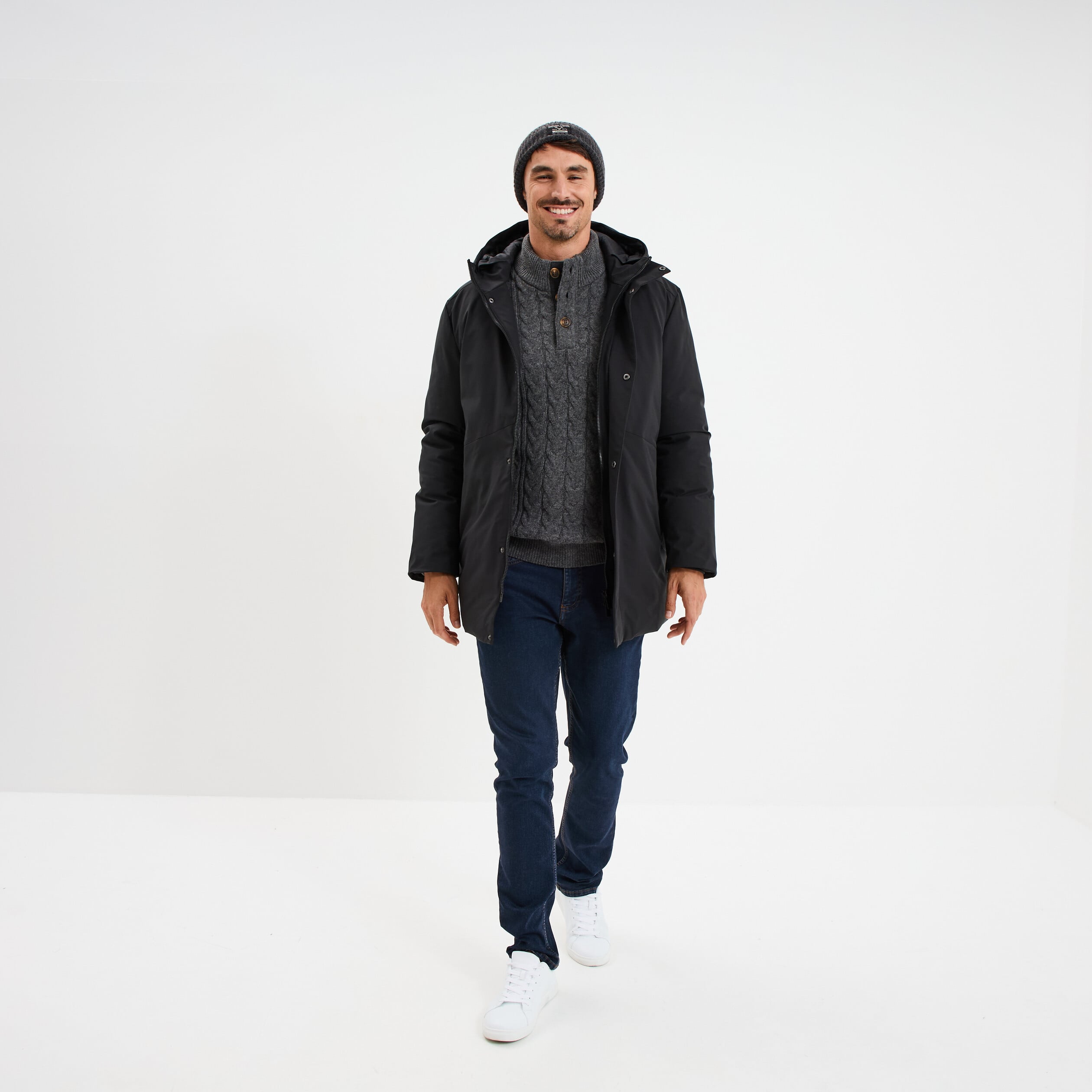 Pull col montant boutonn&eacute; et torsades gris fonc&eacute; homme