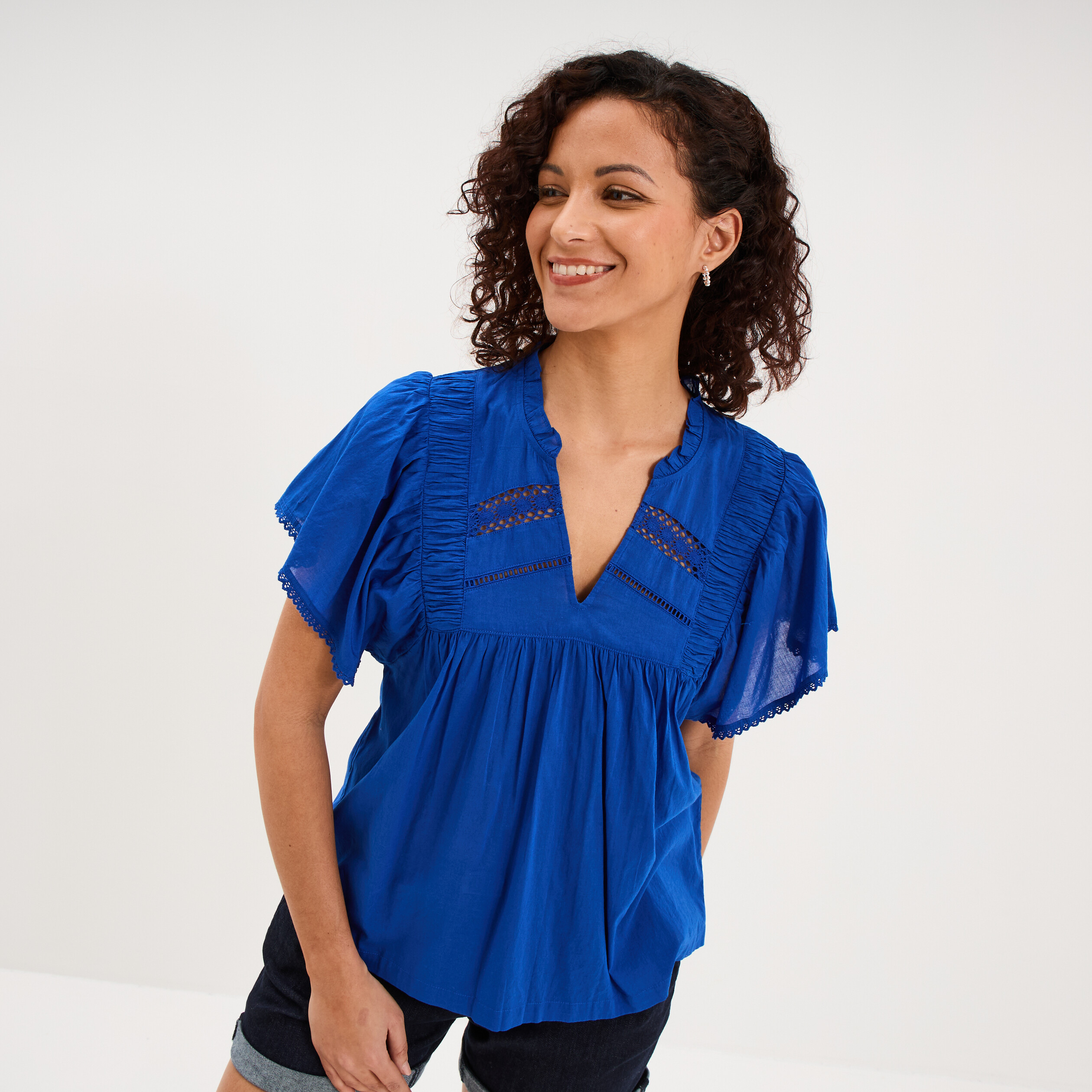 Blouse fluide l&eacute;g&egrave;re avec volants coton bleu electrique femme