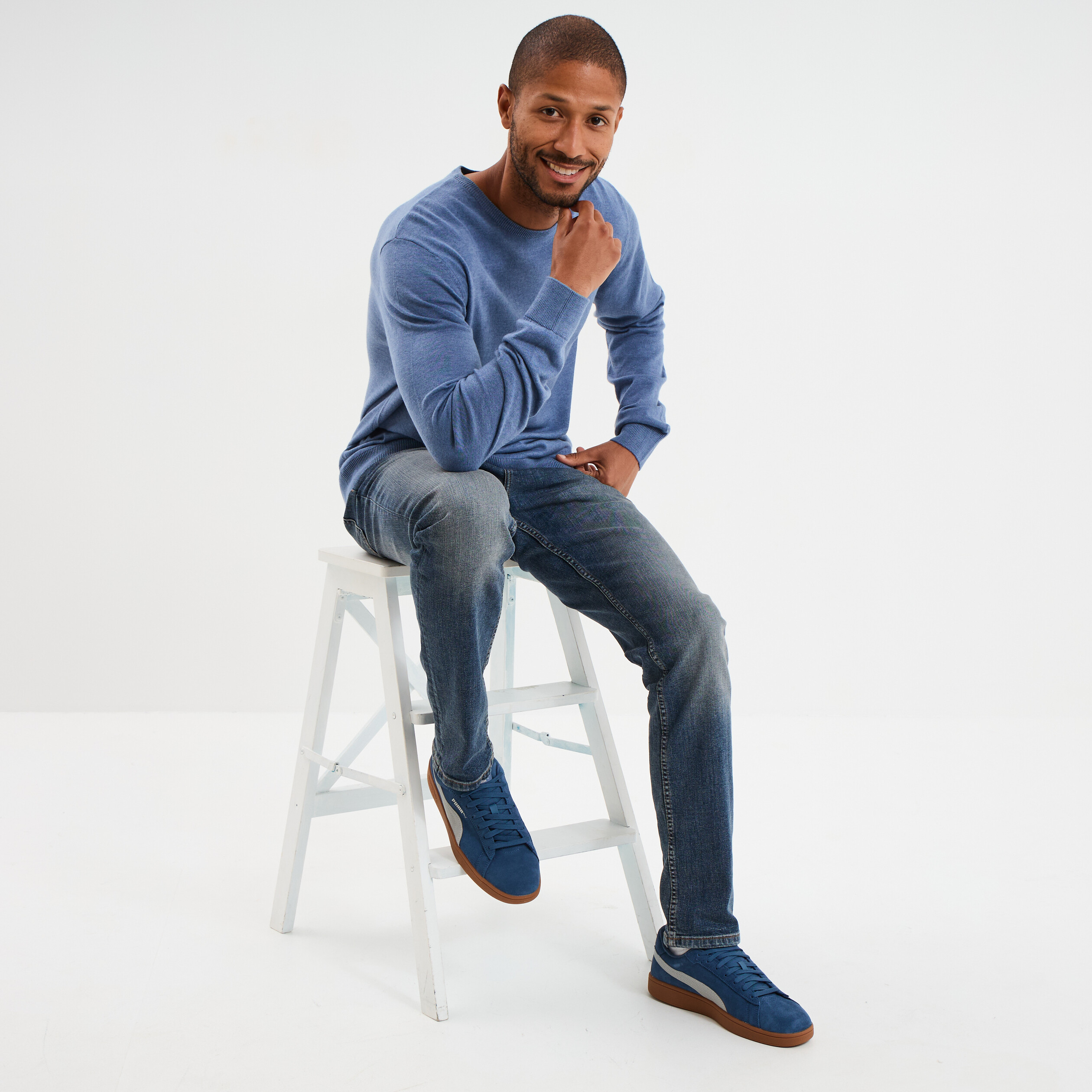 Pull droit col rond coton m&eacute;lang&eacute; bleu fonc&eacute; homme