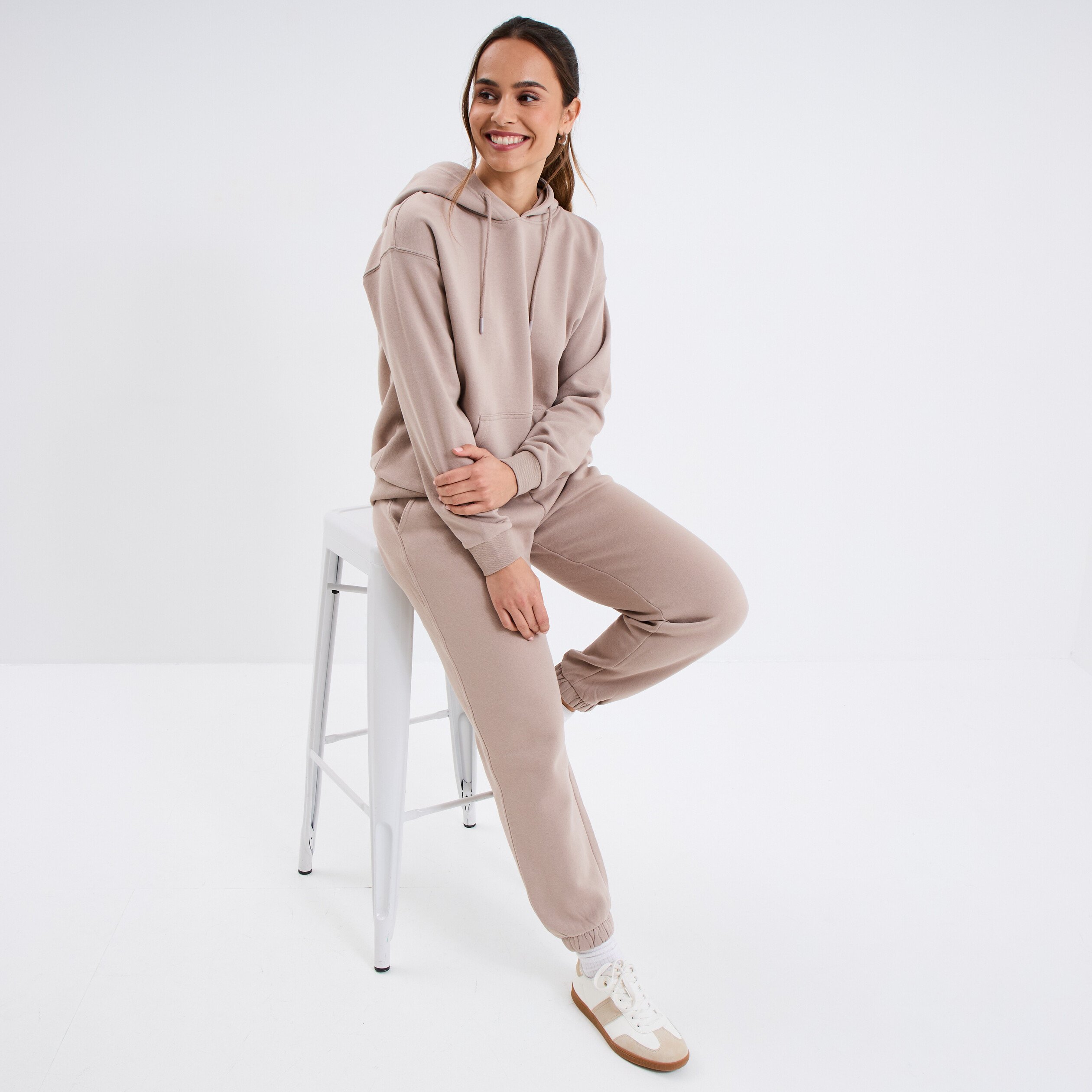 Sweat hoodie molleton à capuche beige femme
