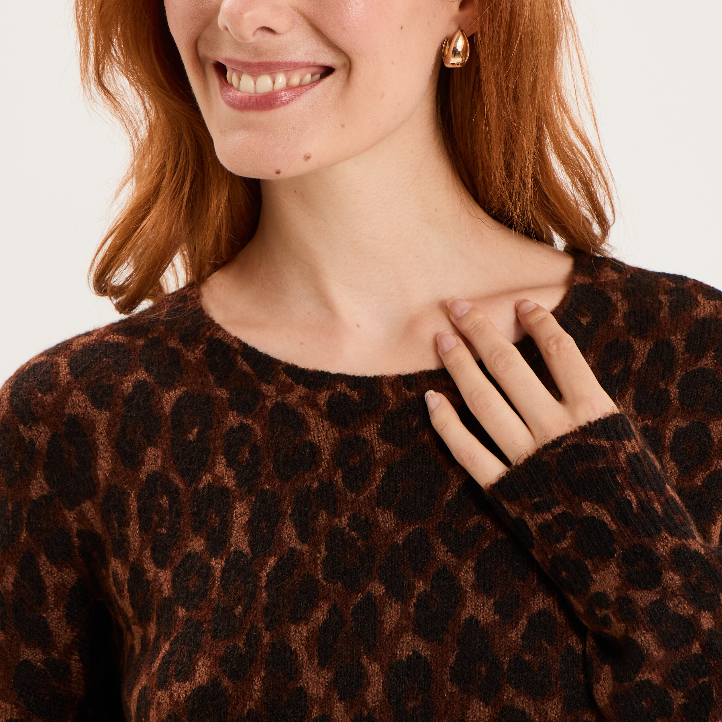 Pull droit col rond manches longues marron femme