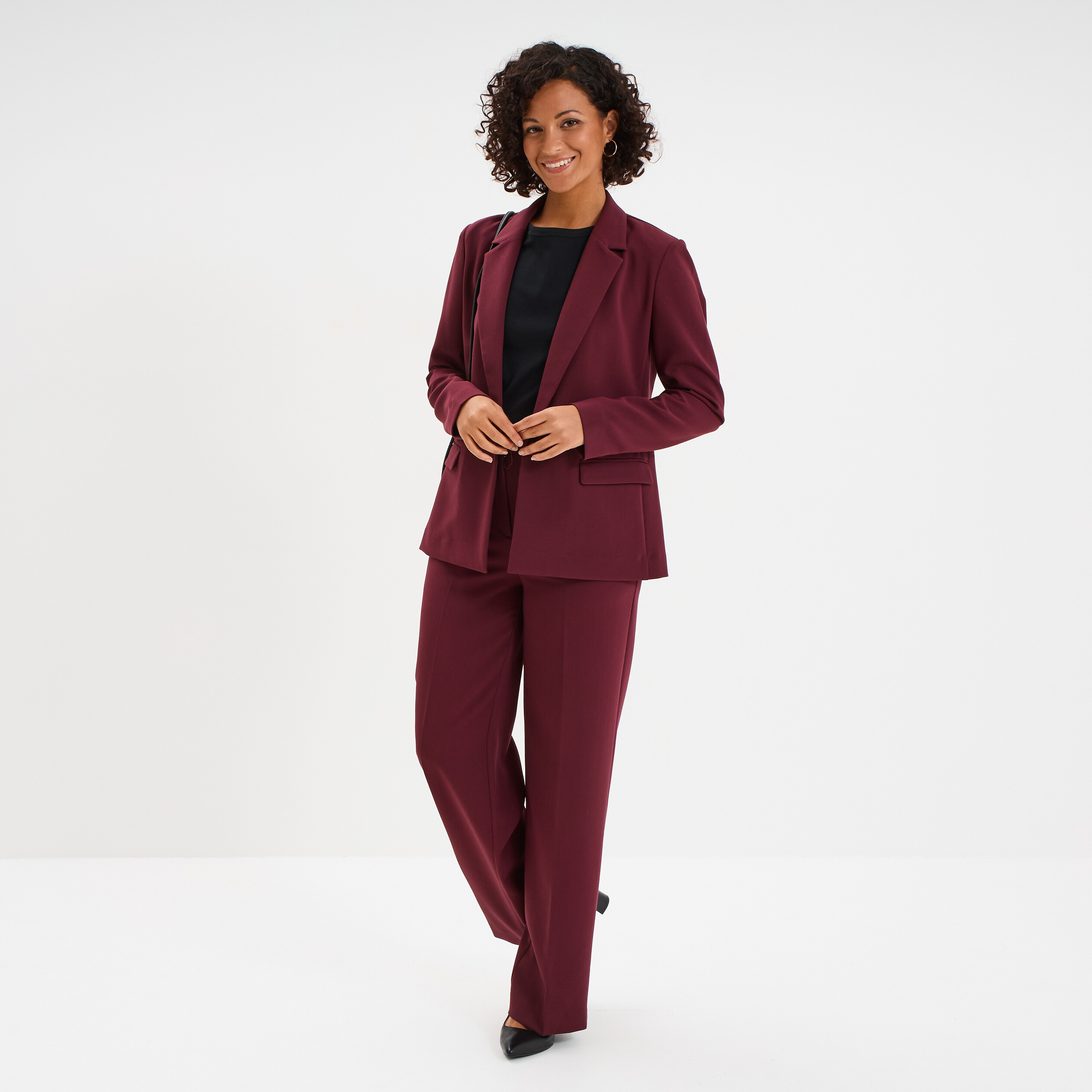 pantalon droit avec pinces violet fonce femme Pantalon droit avec pinces violet foncé femme