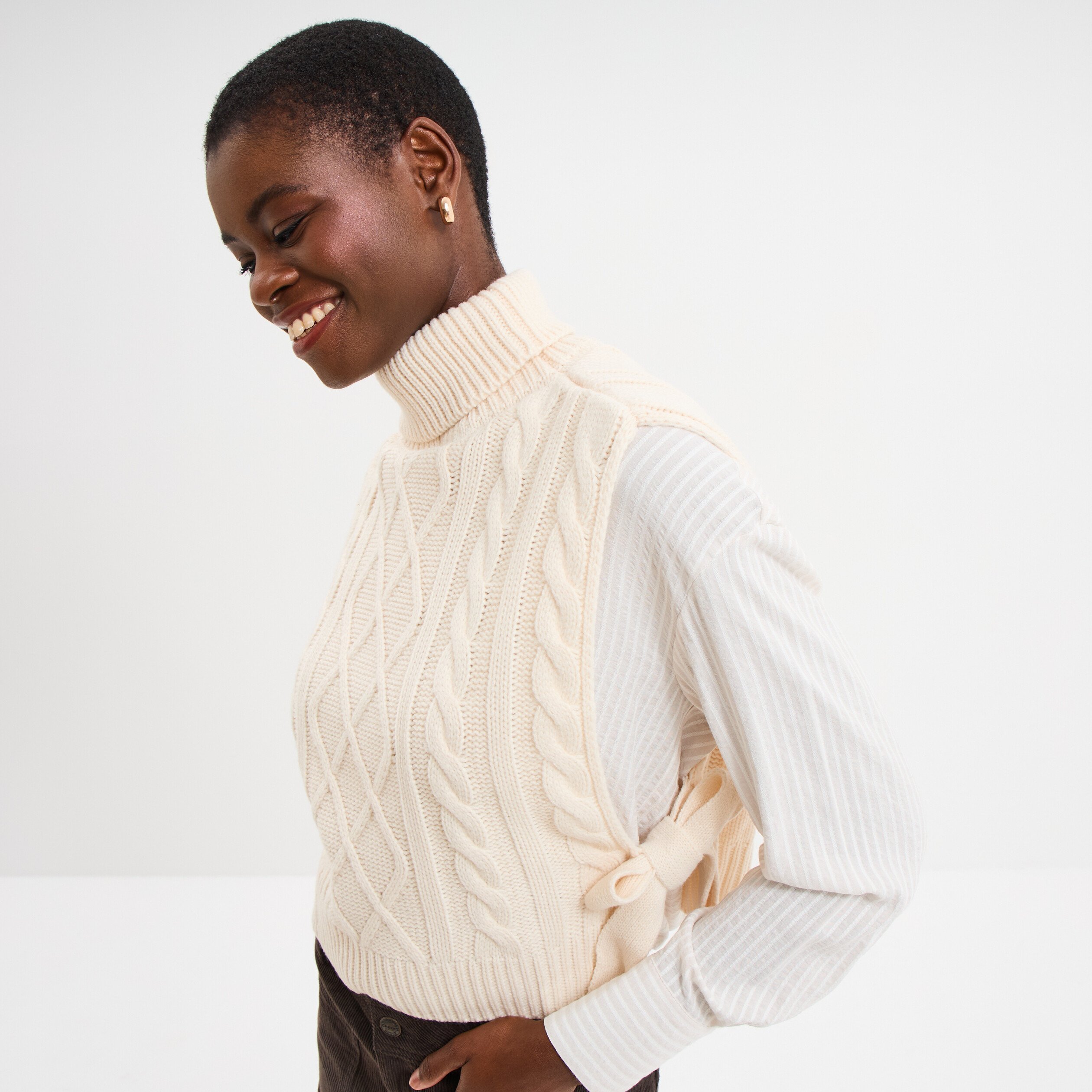 Pull poncho col roulé sans manches sable femme La Halle