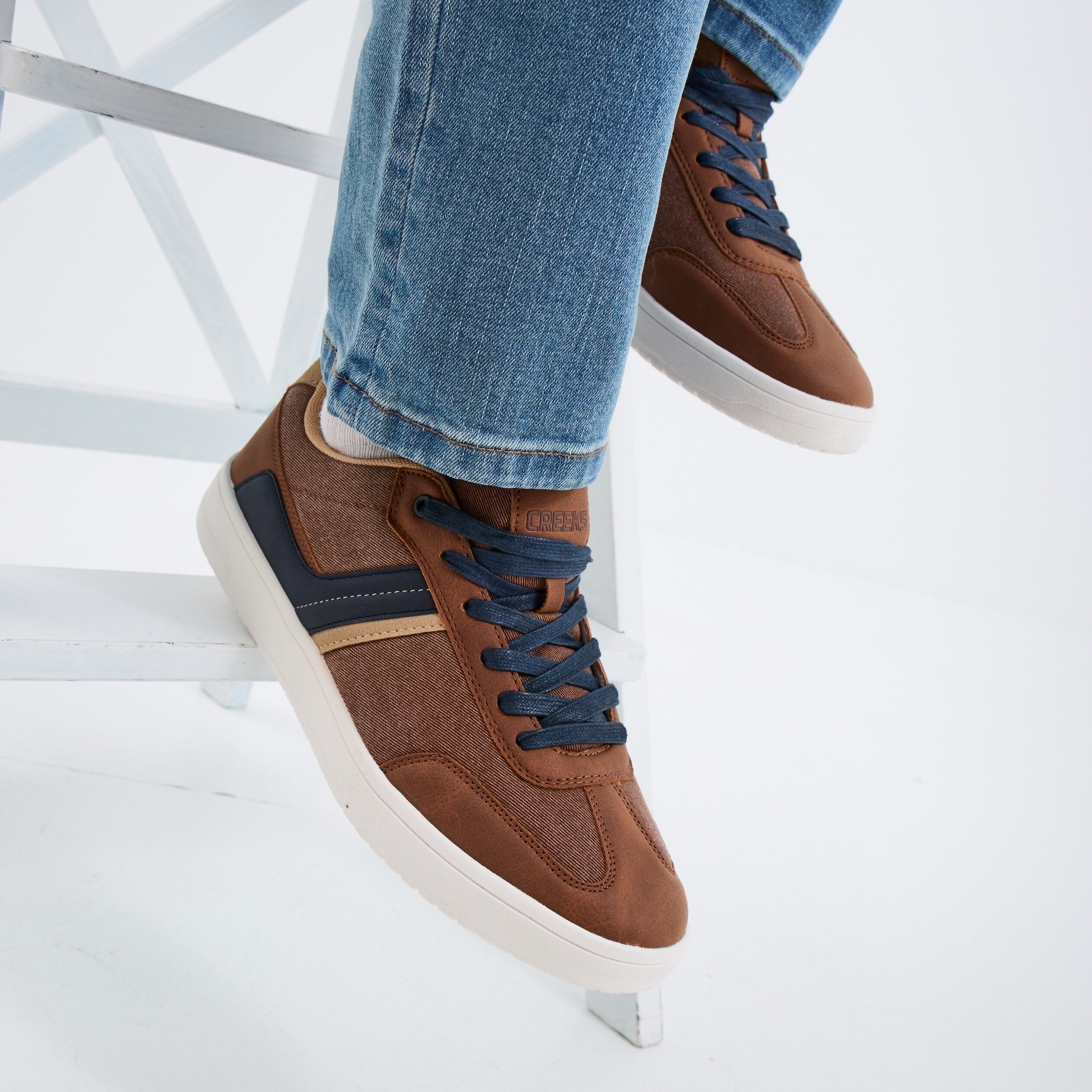 tennis basses a lacets marron clair homme Tennis basses à lacets marron clair homme