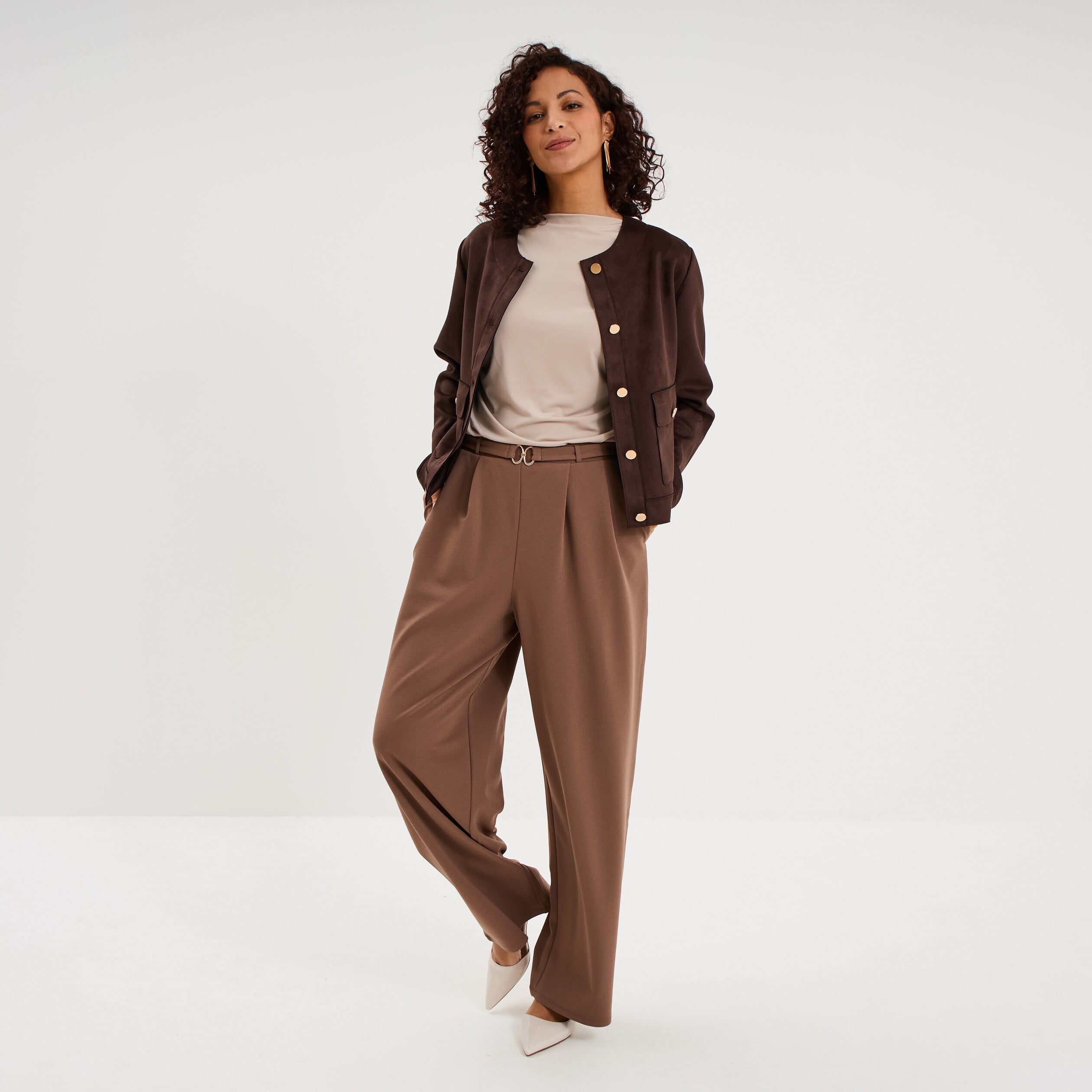 Pantalon &agrave; pinces large fluide marron clair femme