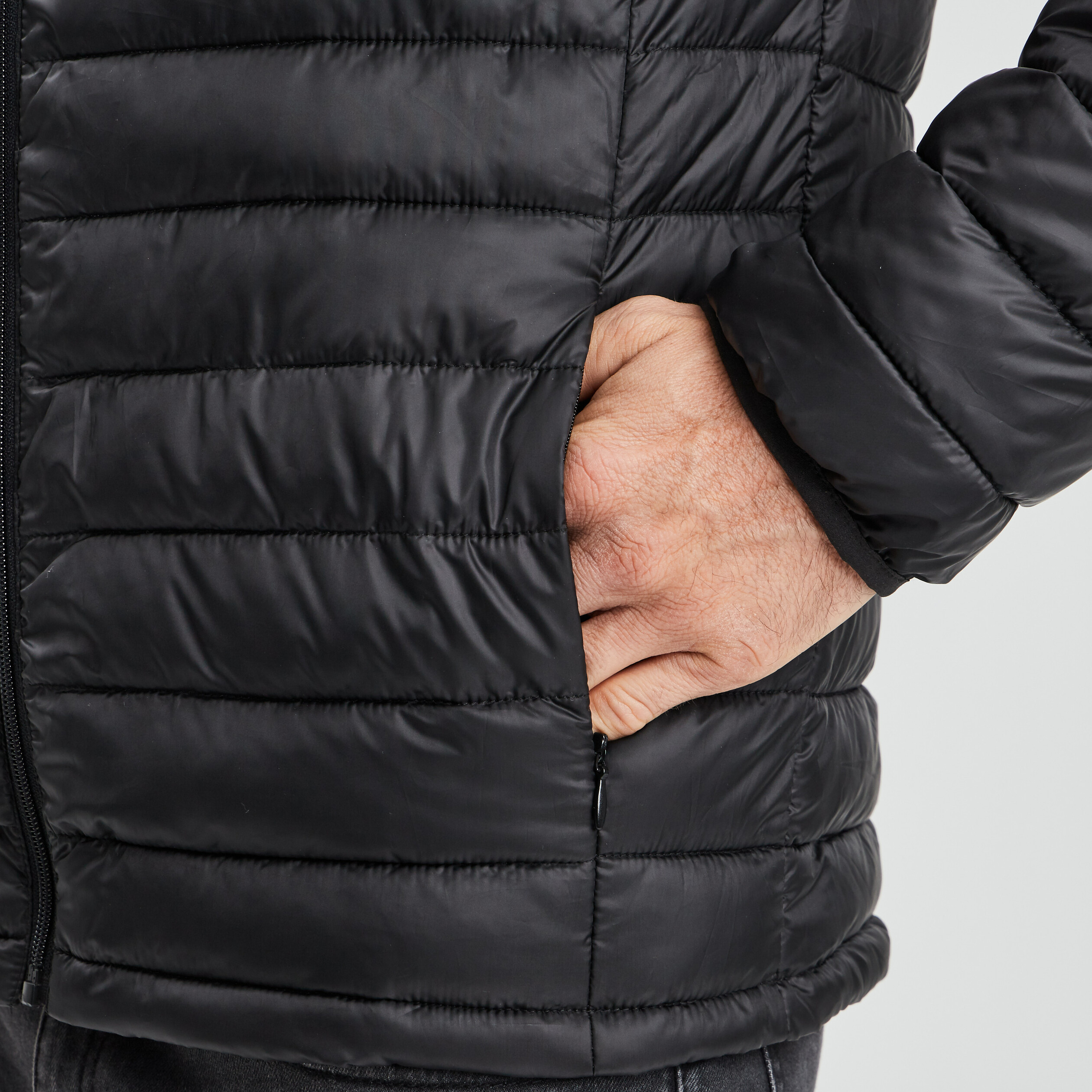 Doudoune droite l&eacute;g&egrave;re d&eacute;perlante noir homme