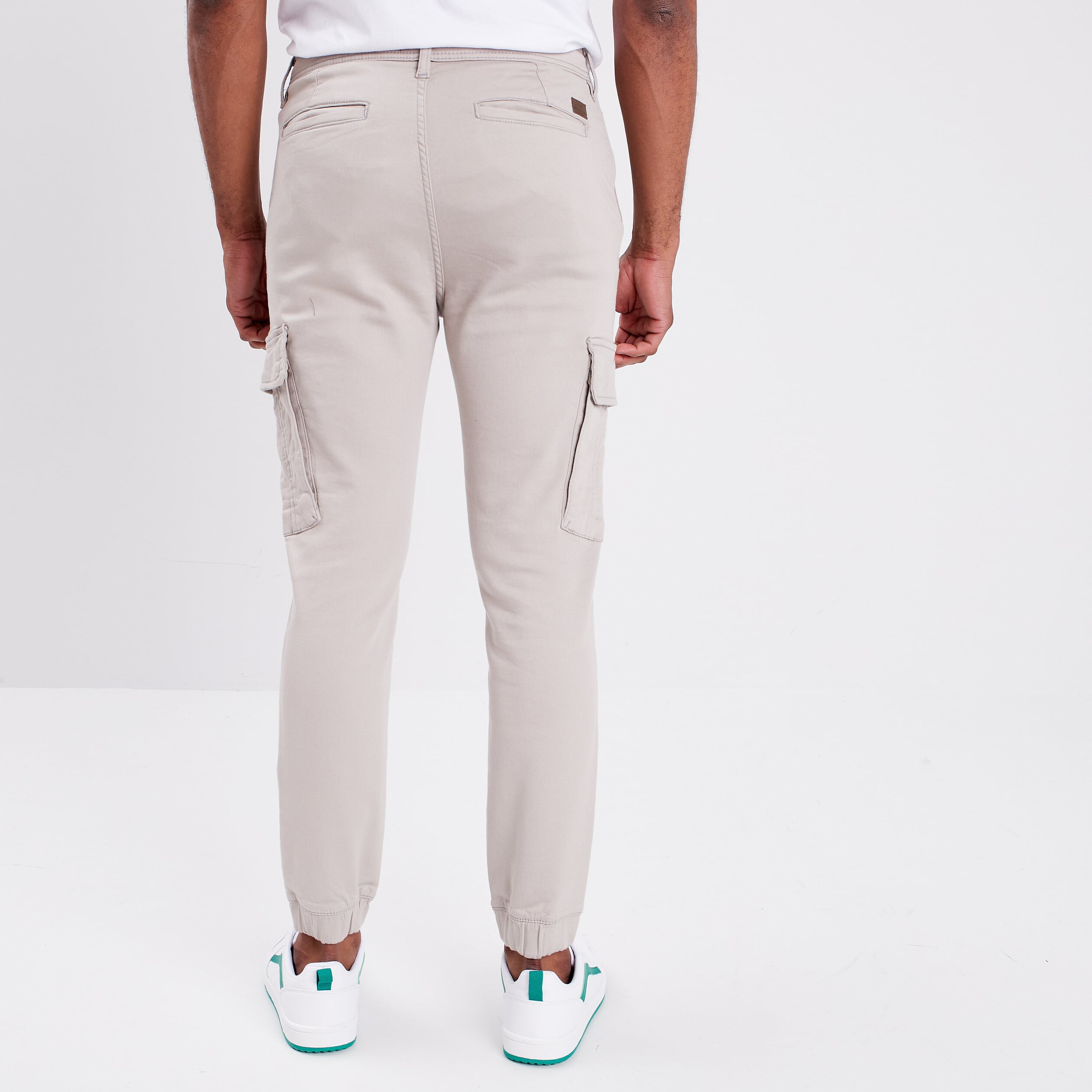 Pantalon cargo slim stretch sable homme