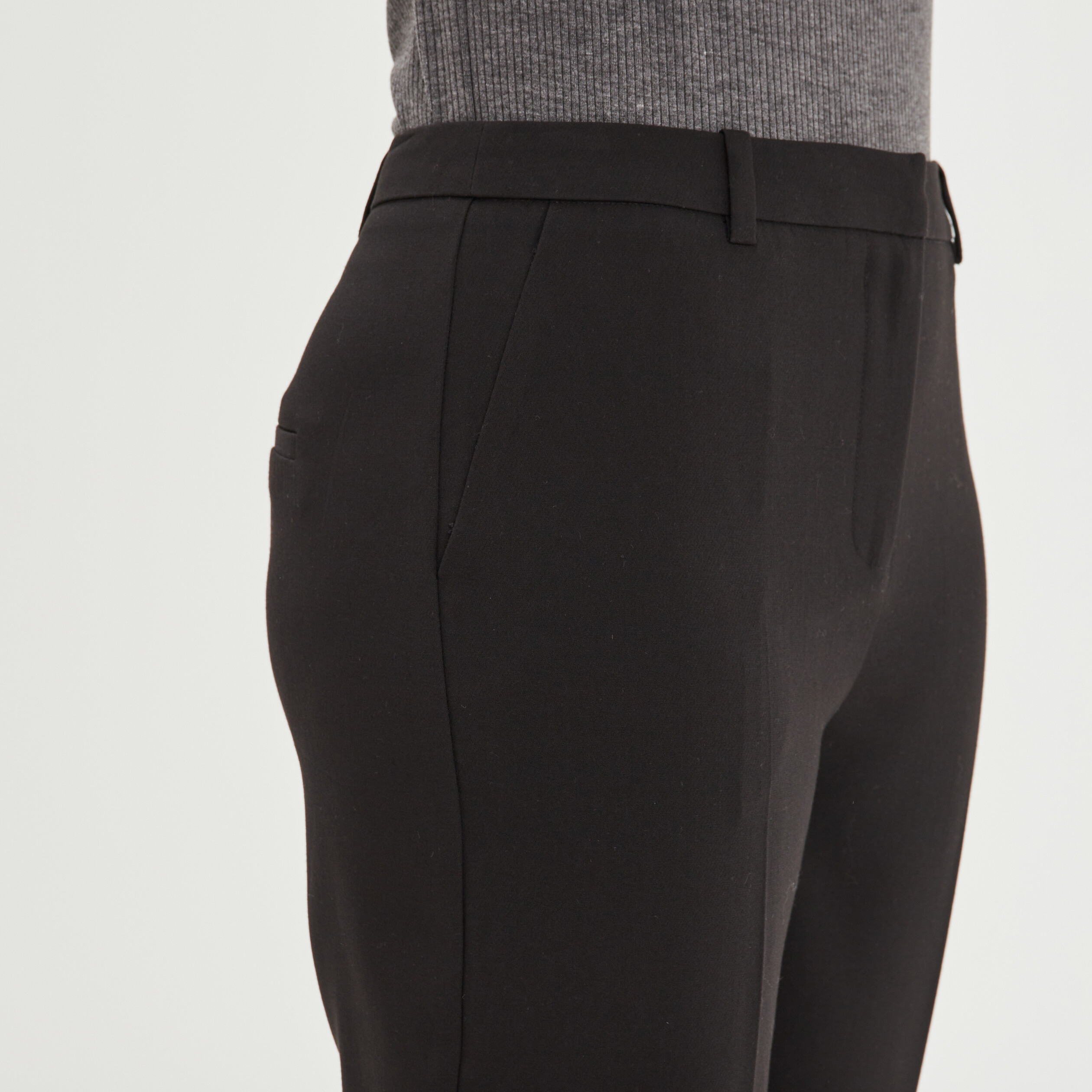 pantalon large a pinces noir femme Pantalon large à pinces noir femme