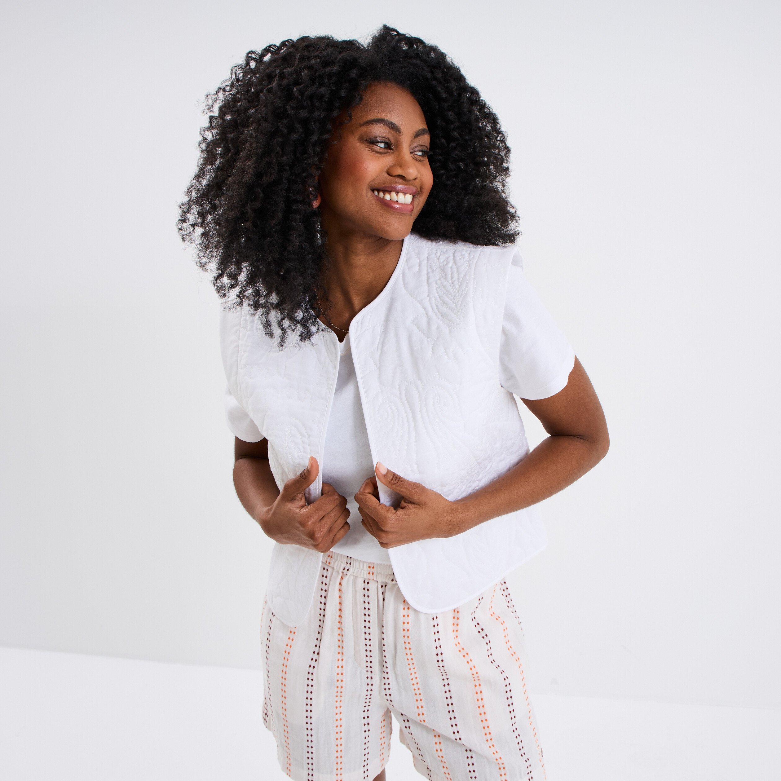 gilet matelasse sans manches blanc femme Gilet matelassé sans manches blanc femme