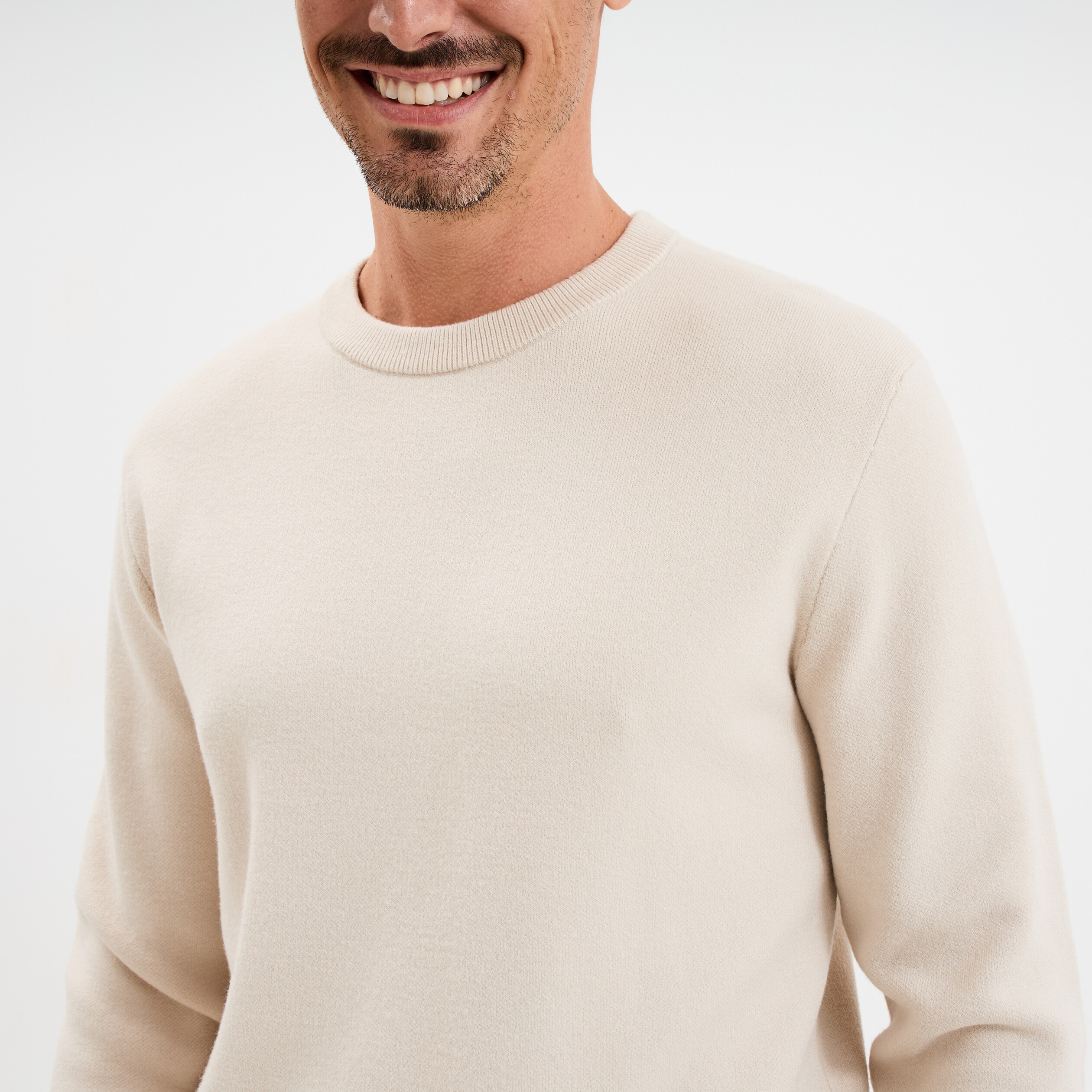 Pull col rond manches longues beige homme