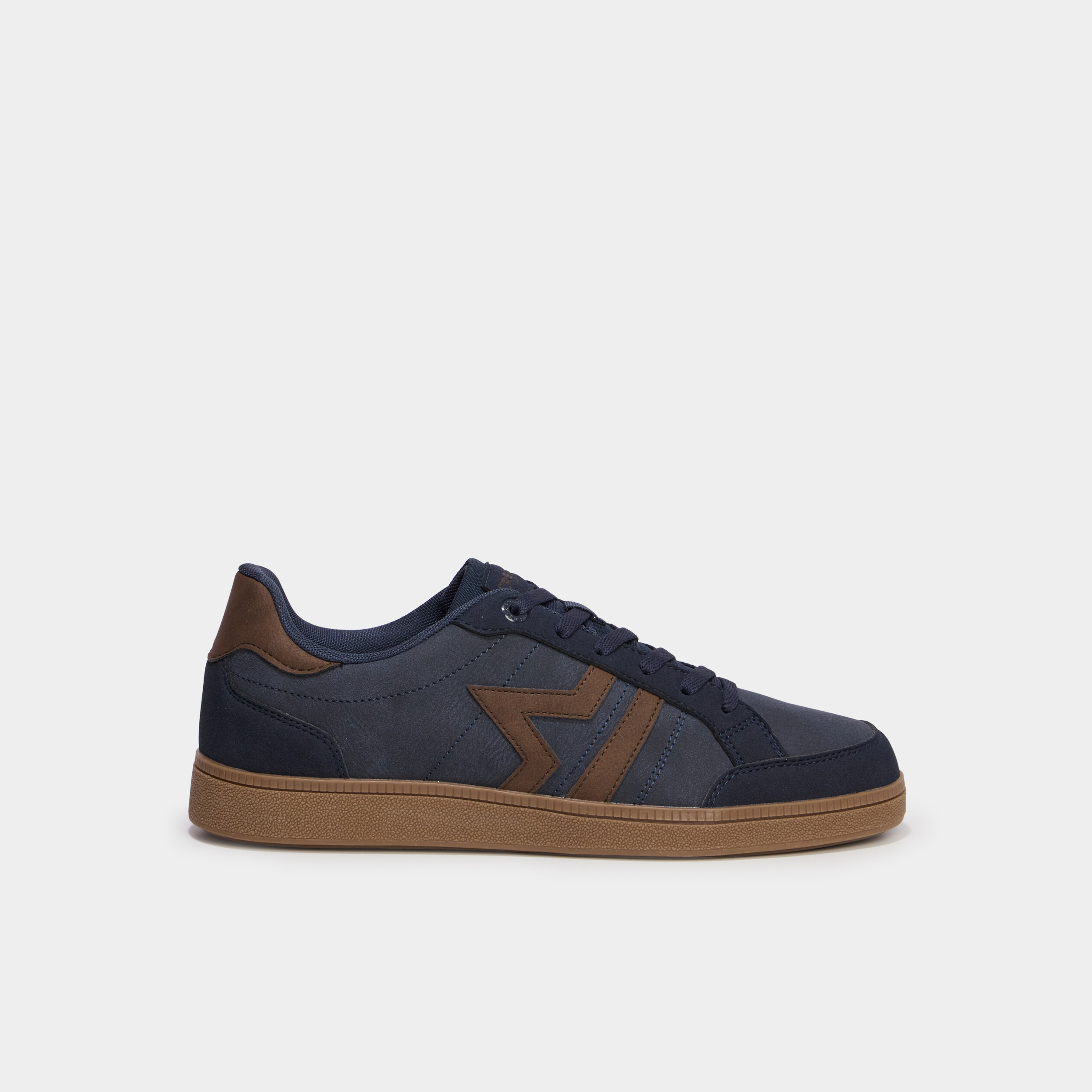 Baskets &agrave; lacets bleu homme