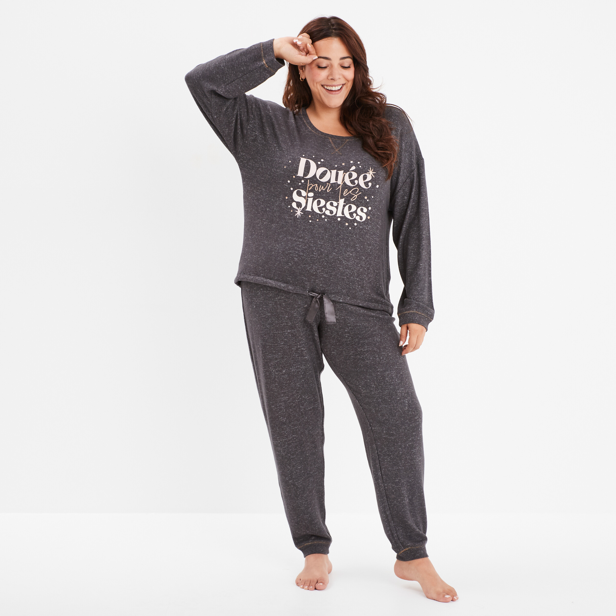 ensemble pyjama manches longues 2 pieces gris fonce femmegt Ensemble pyjama manches longues 2 pièces gris foncé femme grande taille