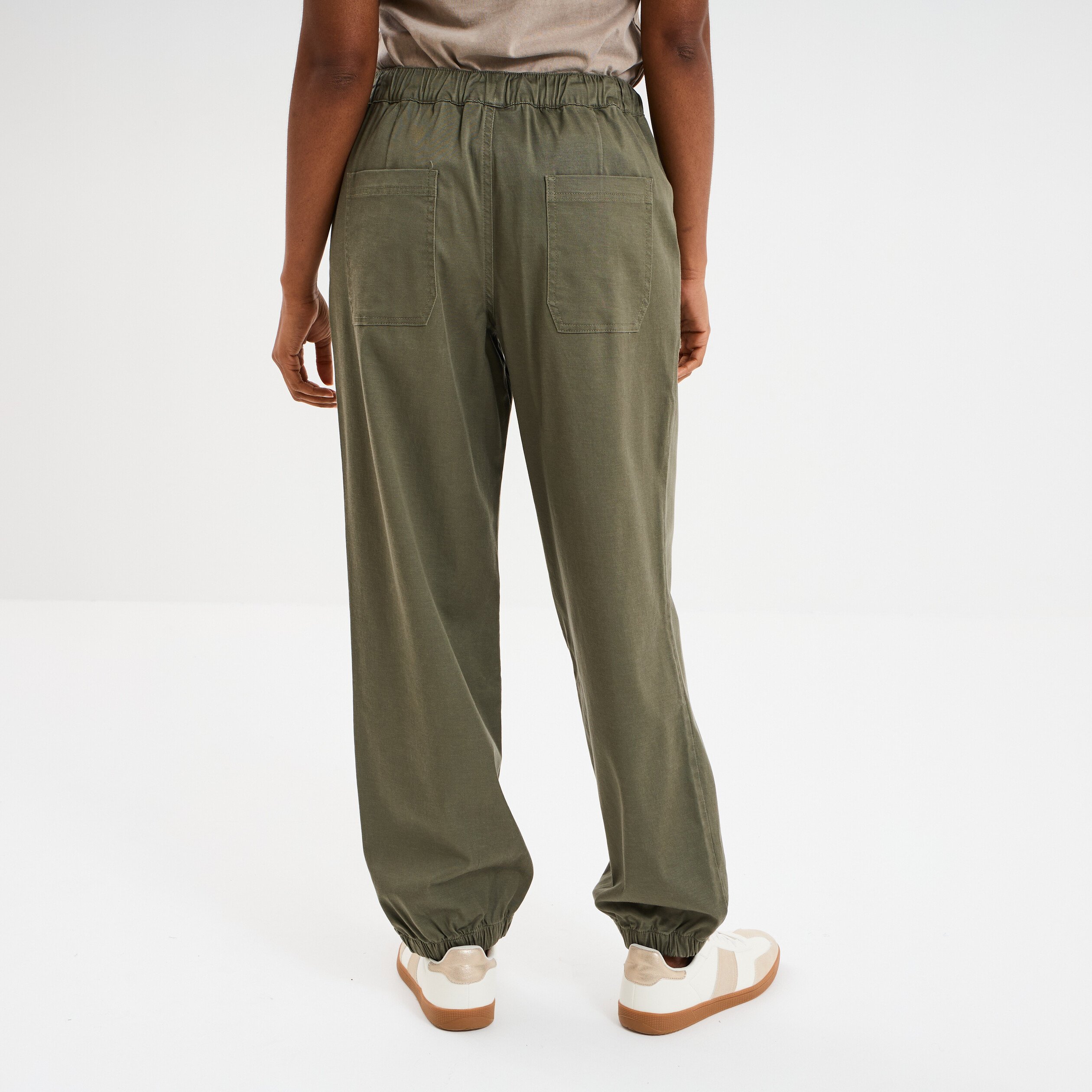pantalon droit battle taille elastiquee vert kaki femme Pantalon droit battle taille élastiquée vert kaki femme