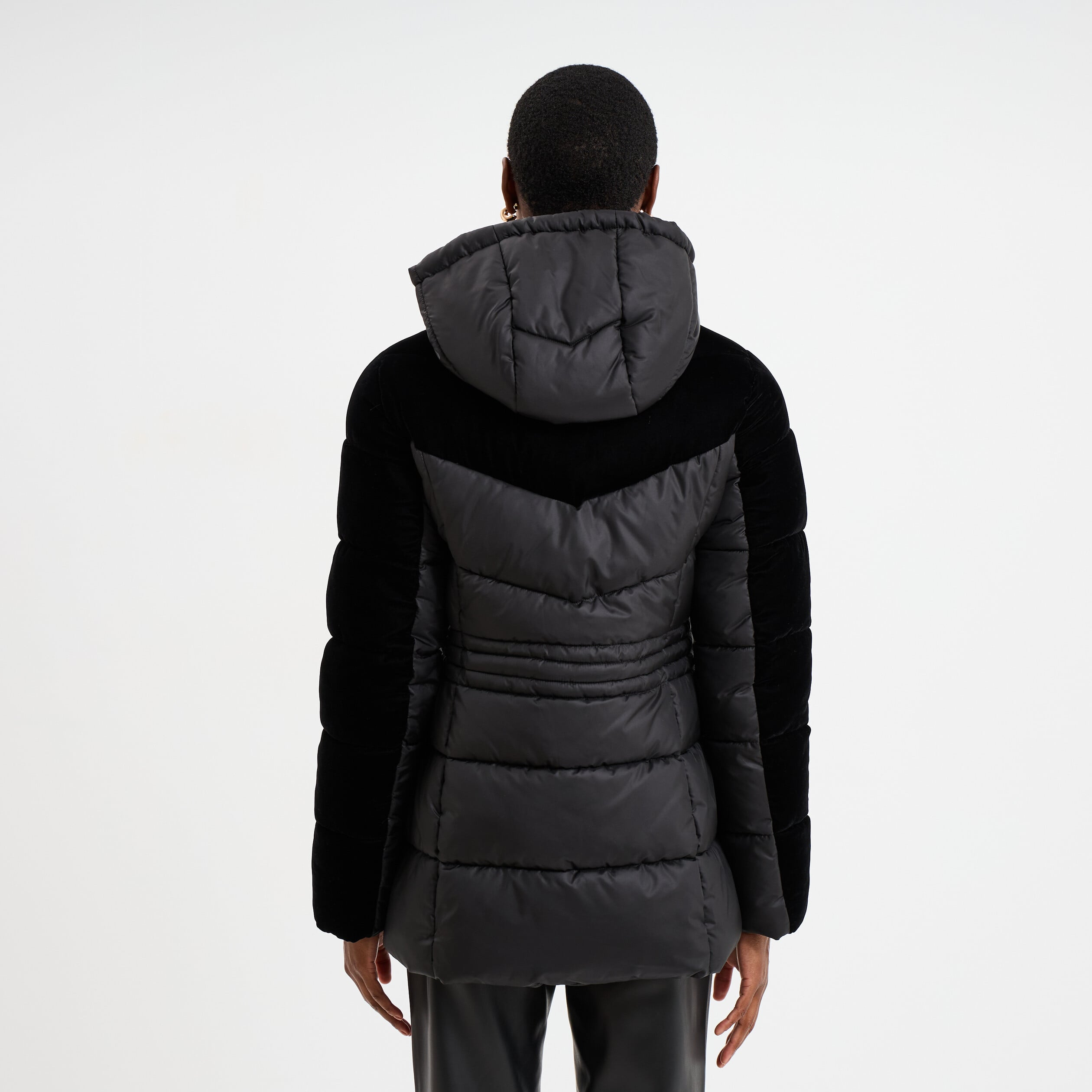 Doudoune bi-mati&egrave;re effet velours noir femme