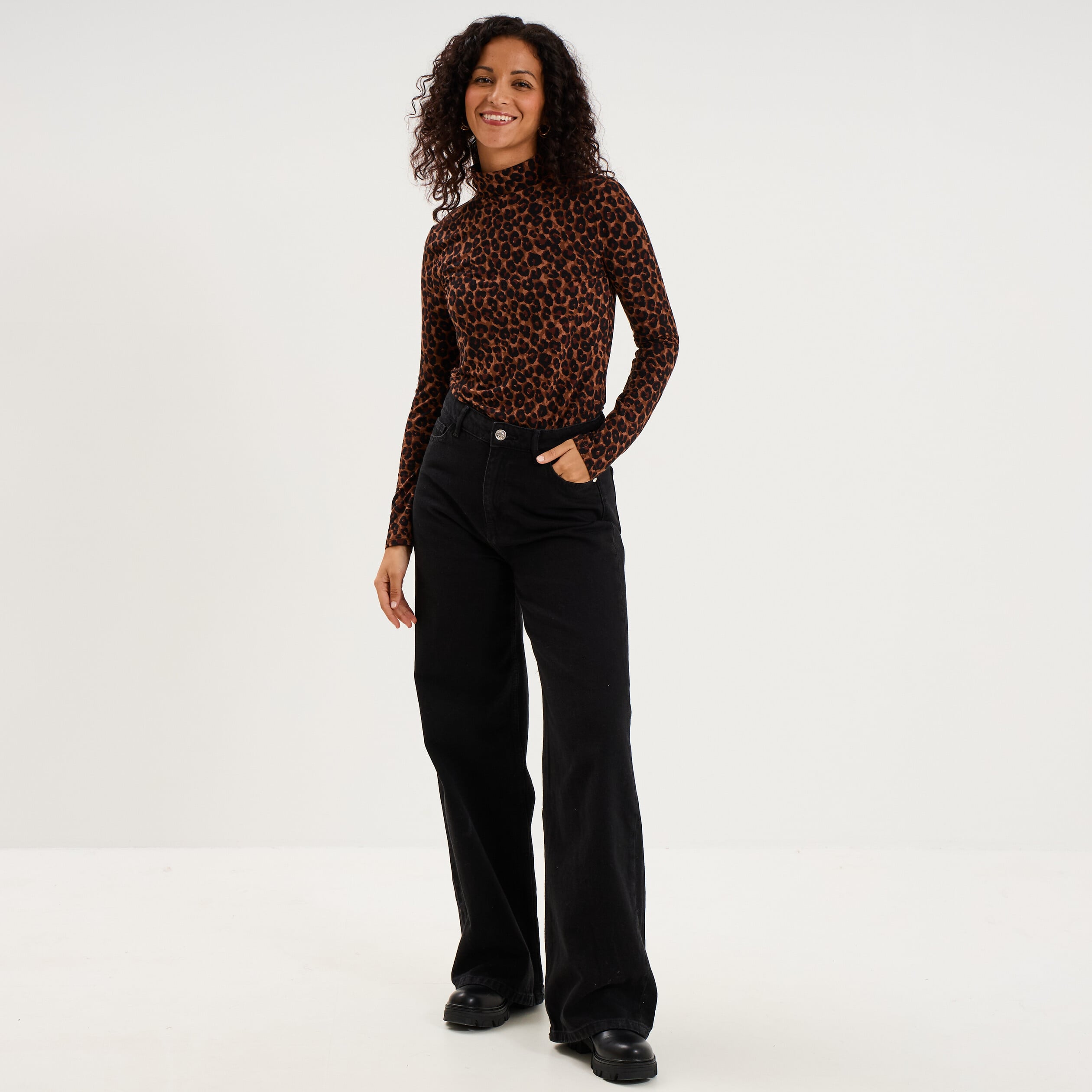 T-shirt col roul&eacute; manches longues marron femme