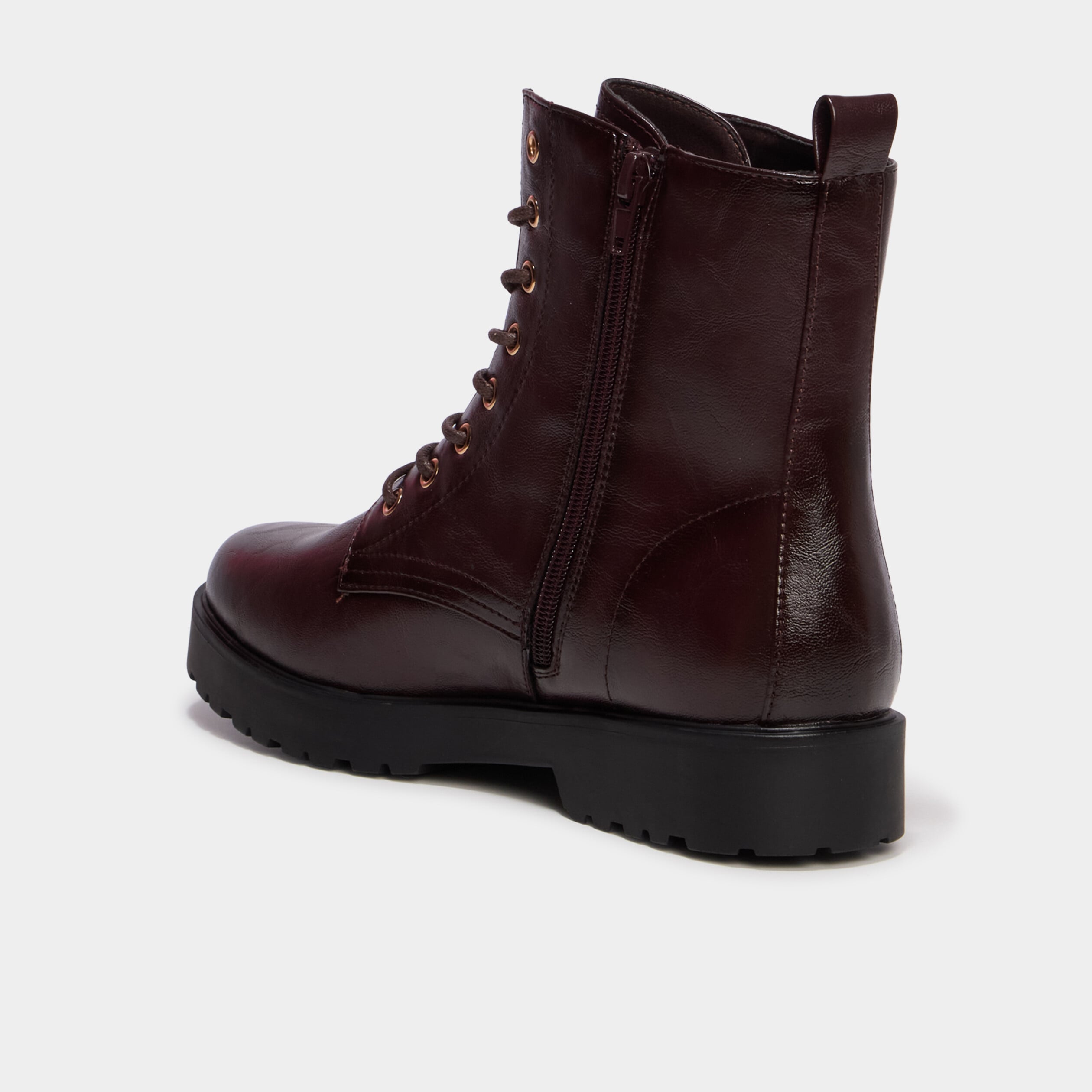 Boots &agrave; lacets talons bordeaux femme