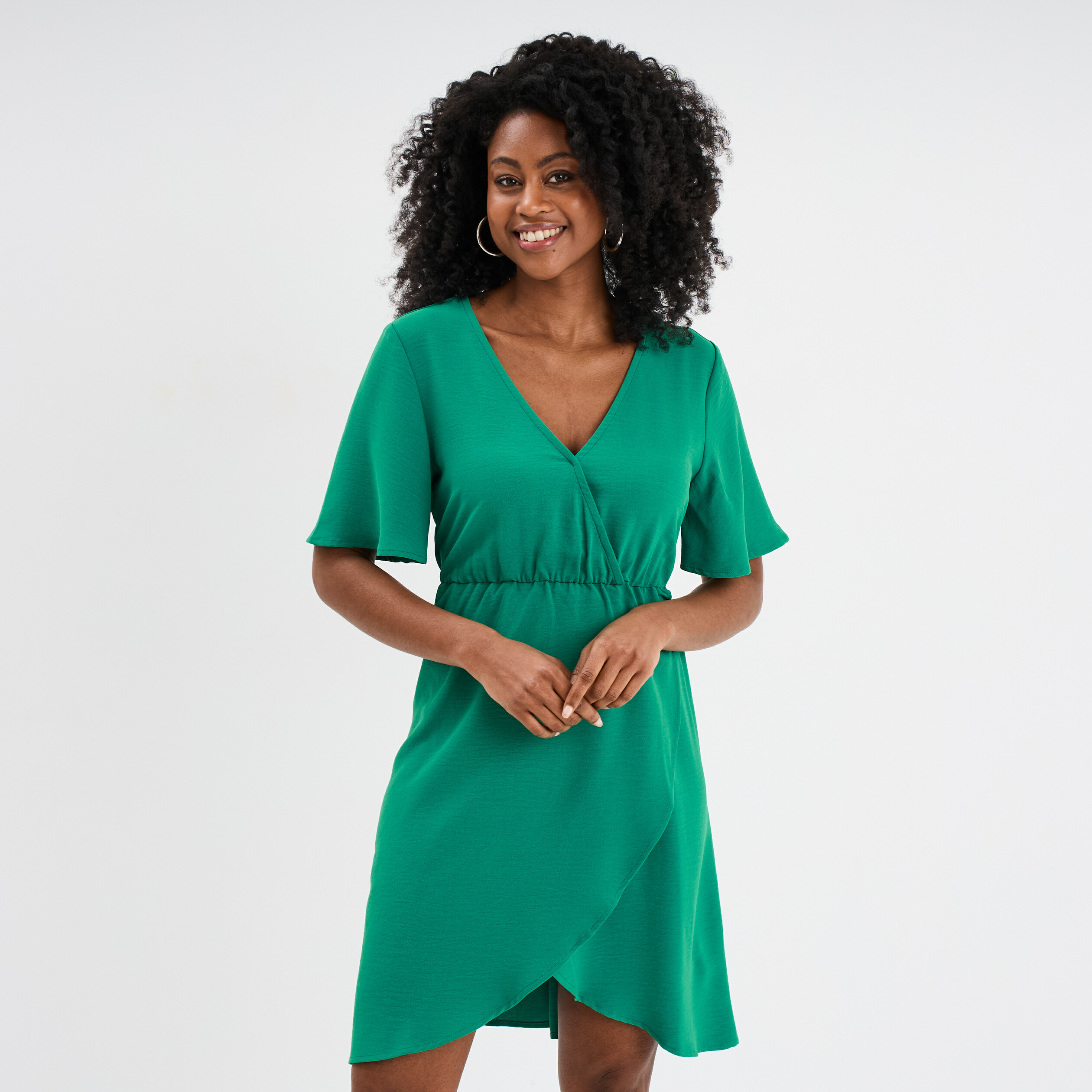 robe courte effet portefeuille fluide vert femme Robe courte effet portefeuille fluide vert femme