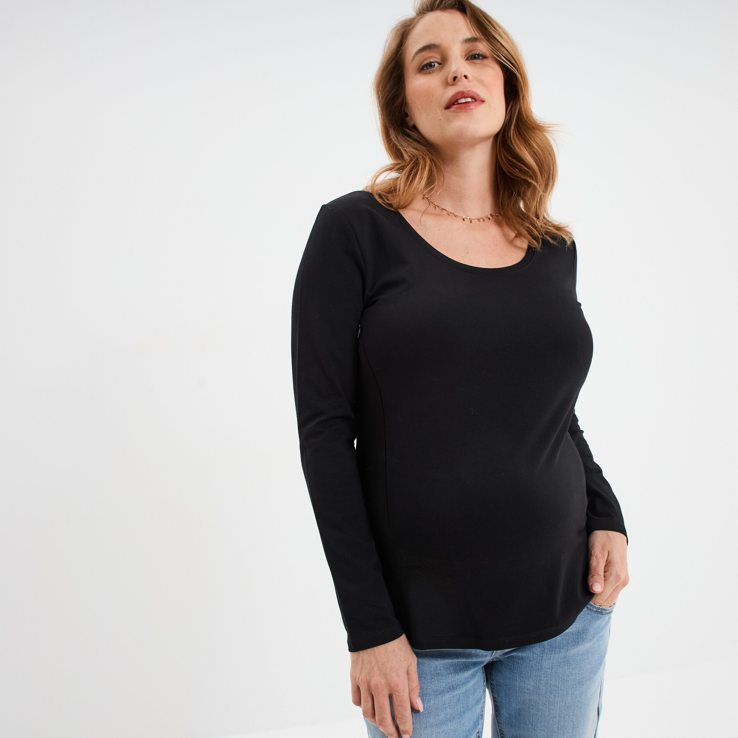 t shirt allaitement manches longues noir femmemater T-shirt allaitement manches longues noir femme maternité