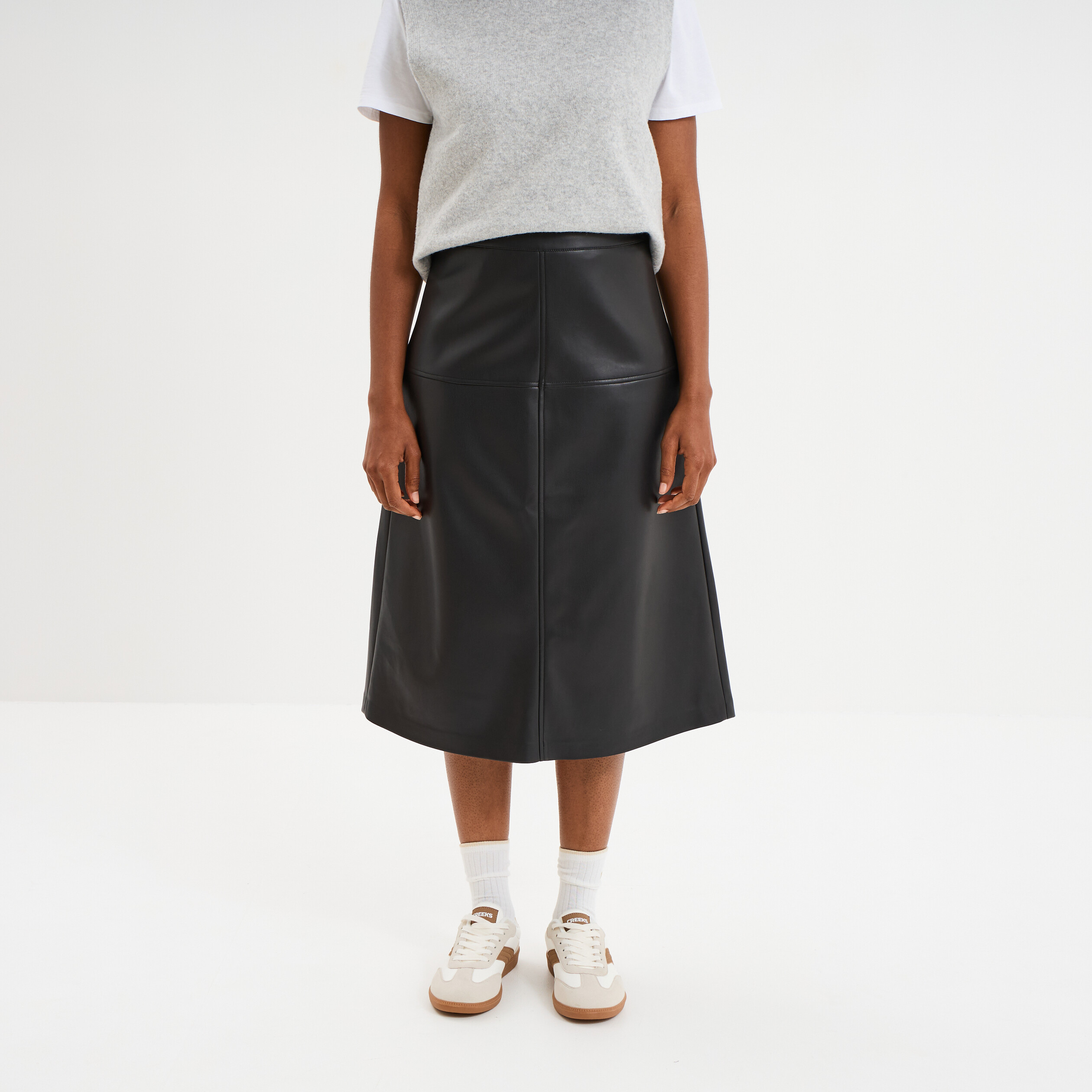 Jupe longue simili cuir trap&egrave;ze noir femme