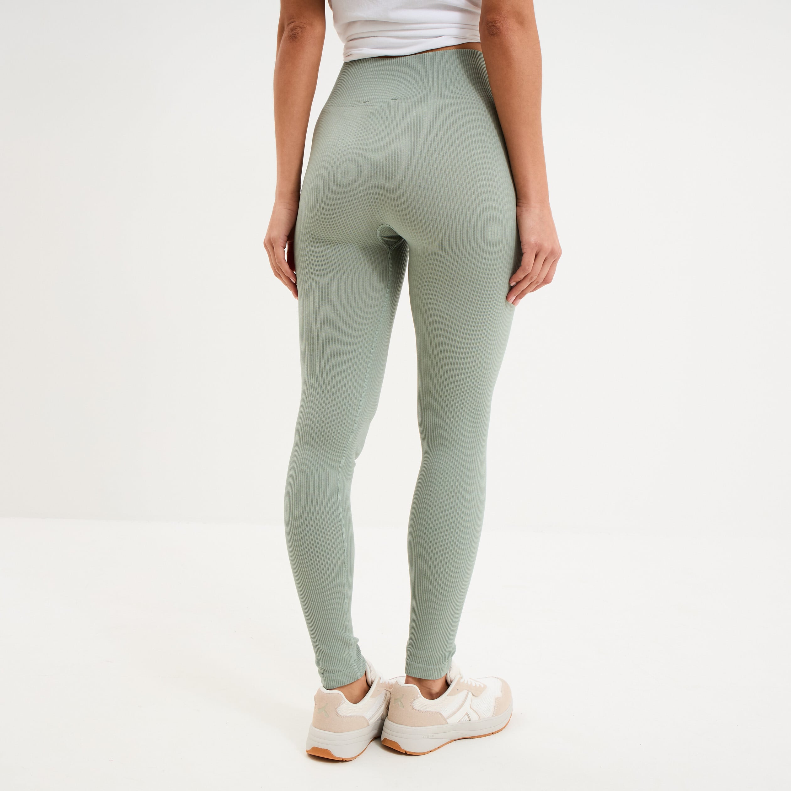 Legging de sport c&ocirc;tel&eacute; stretch vert pastel femme