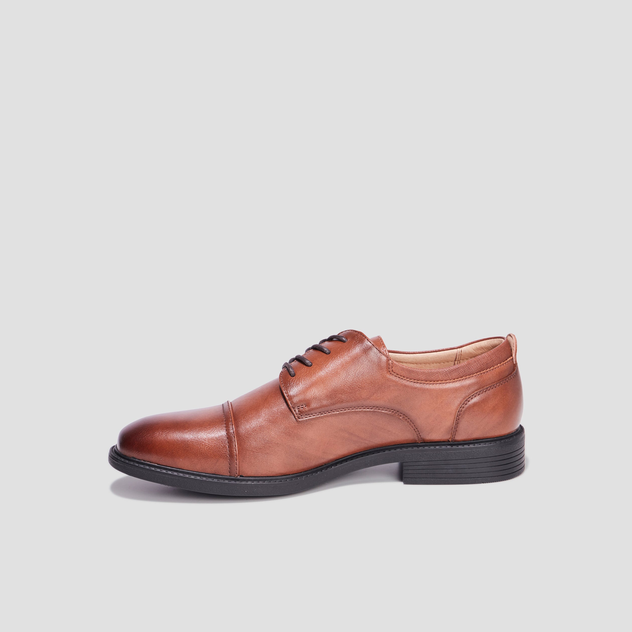 Derbies lac&eacute;es marron homme