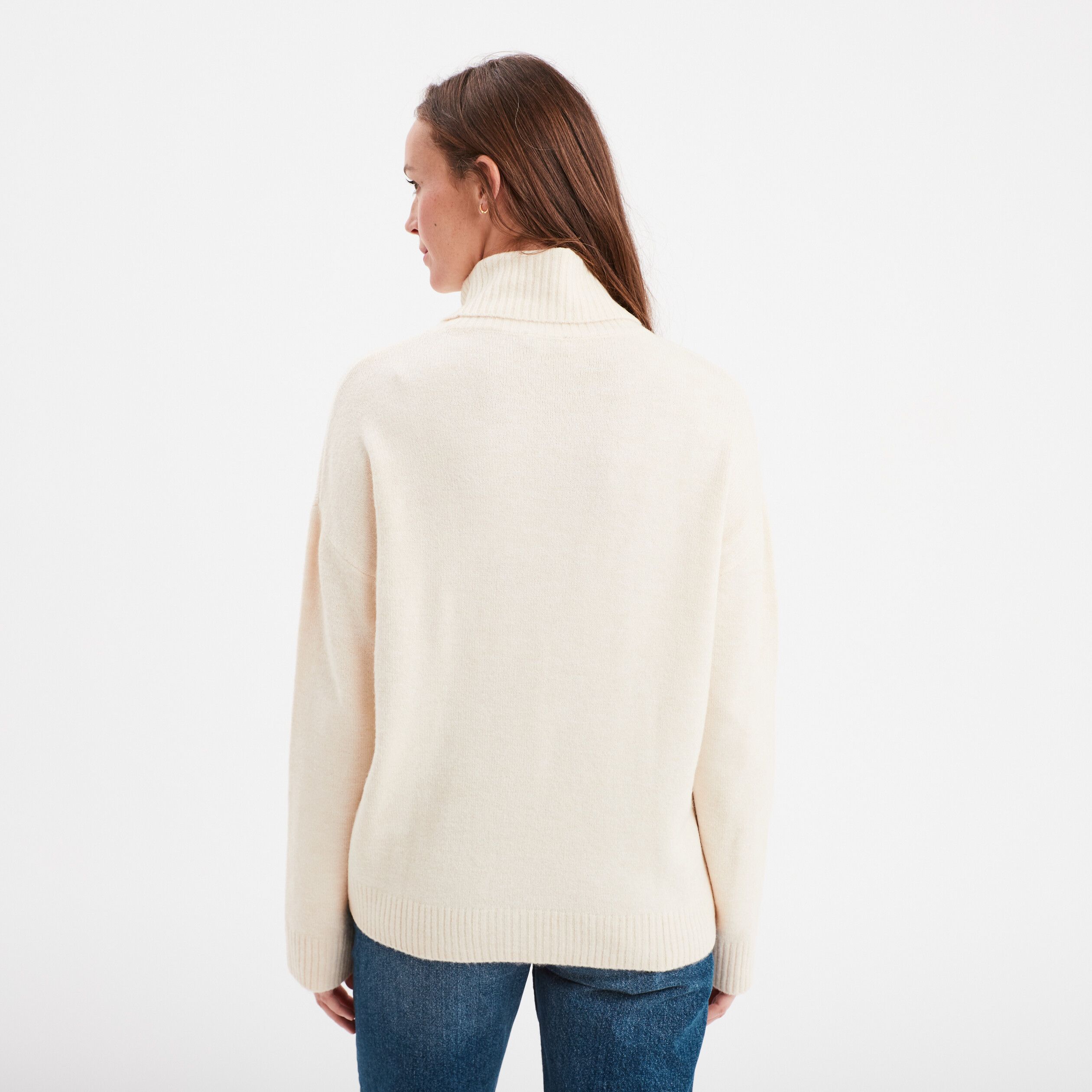 pull col roule droit manches longues creme femme Pull col roulé droit manches longues creme femme