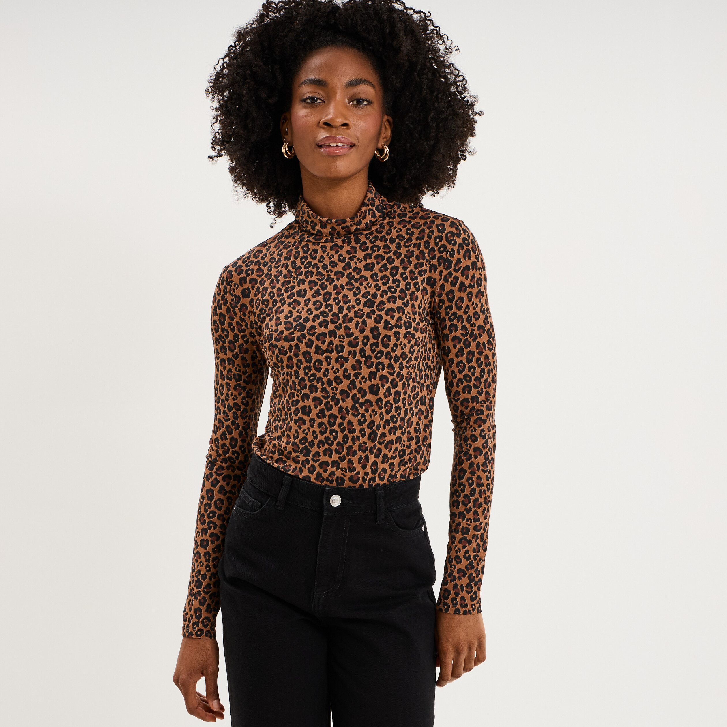 T-shirt col roul&eacute; manches longues camel femme