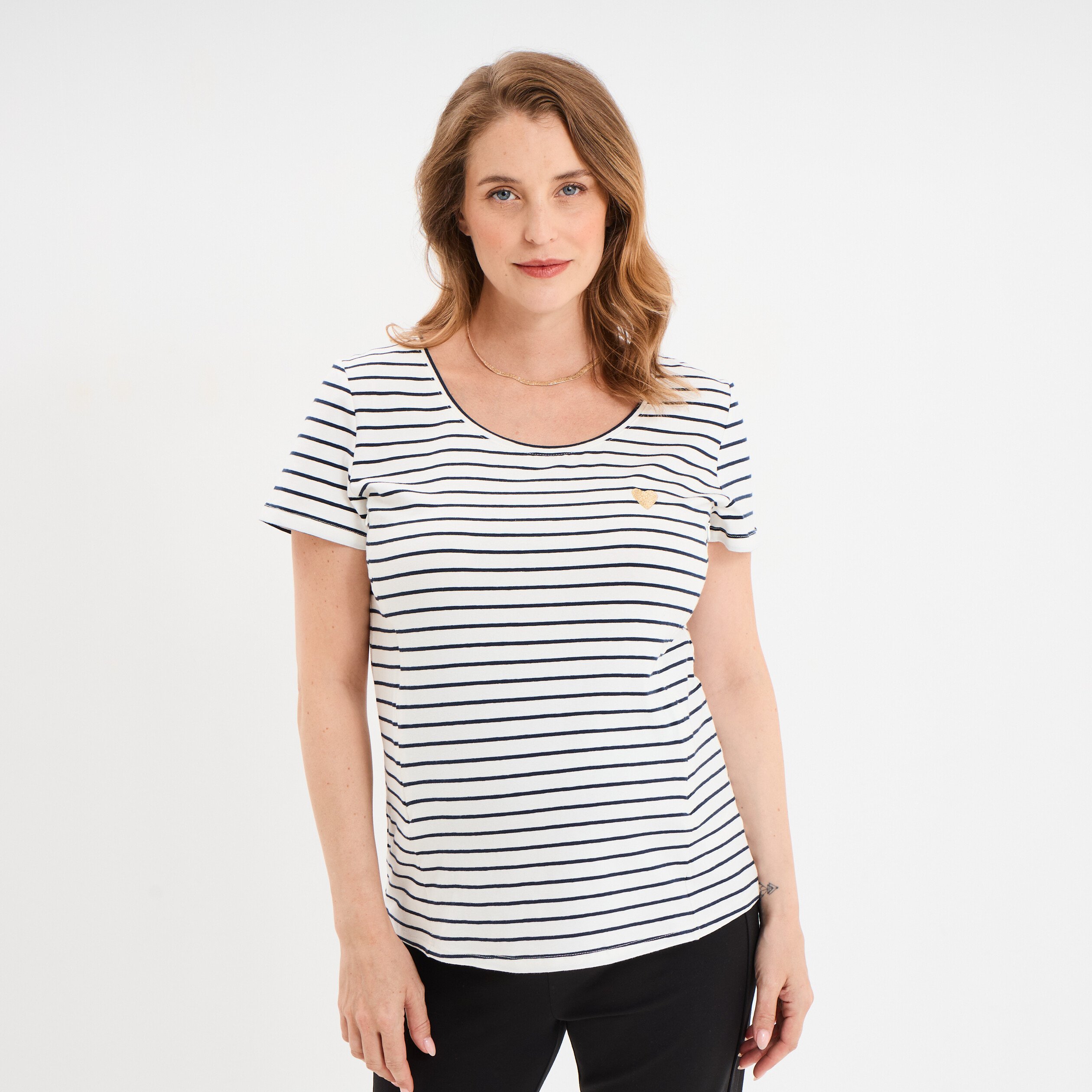 t shirt allaitement manches courtes ecru femmemater T-shirt allaitement manches courtes ecru femme maternité