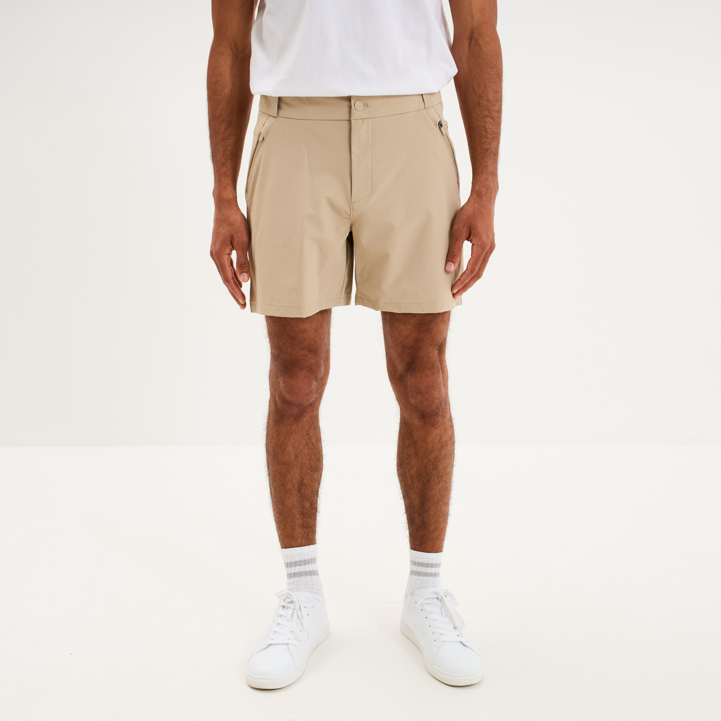 Short droit stretch poches zipp&eacute;es beige homme