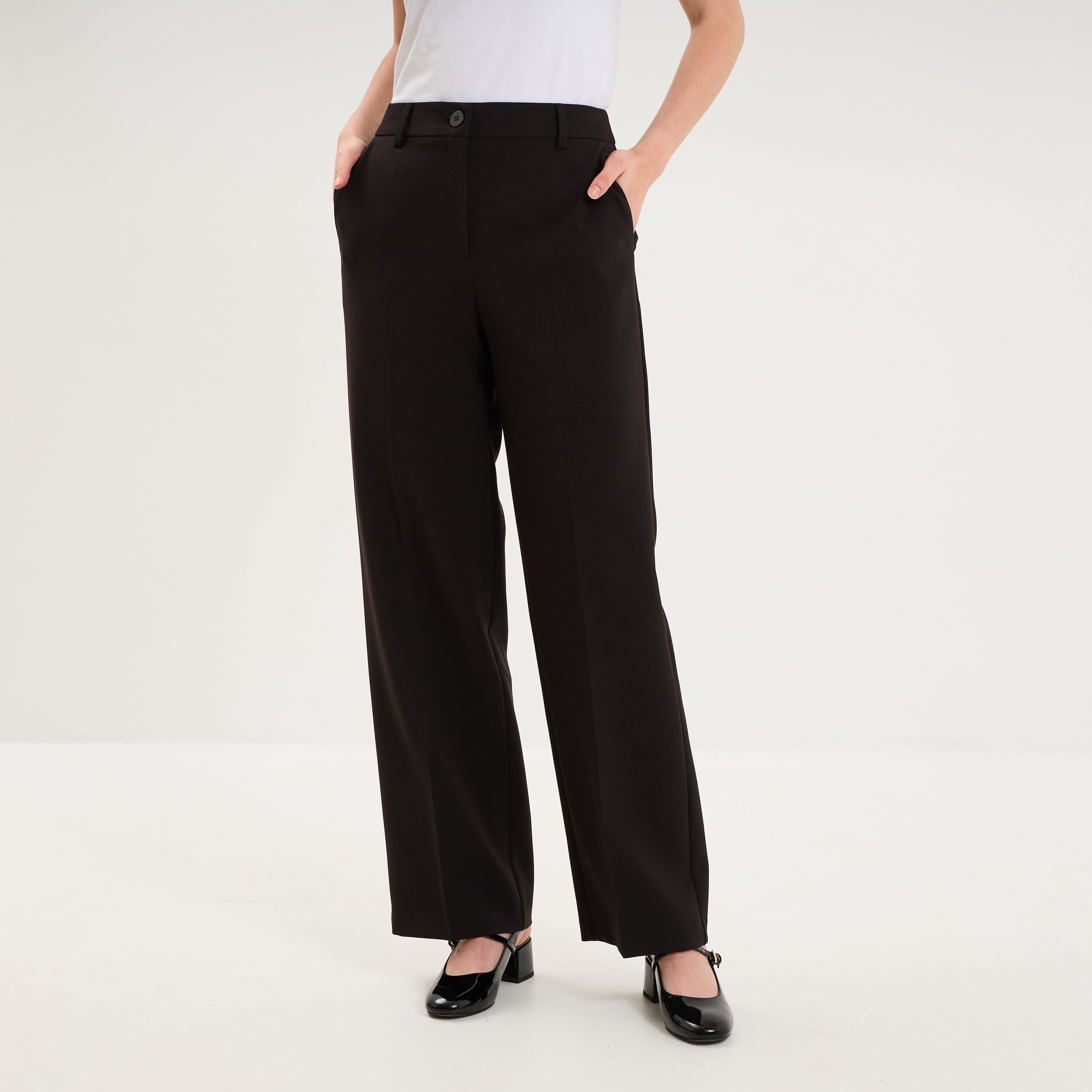 Pantalon droit effet cr&ecirc;pe &agrave; pinces noir femme
