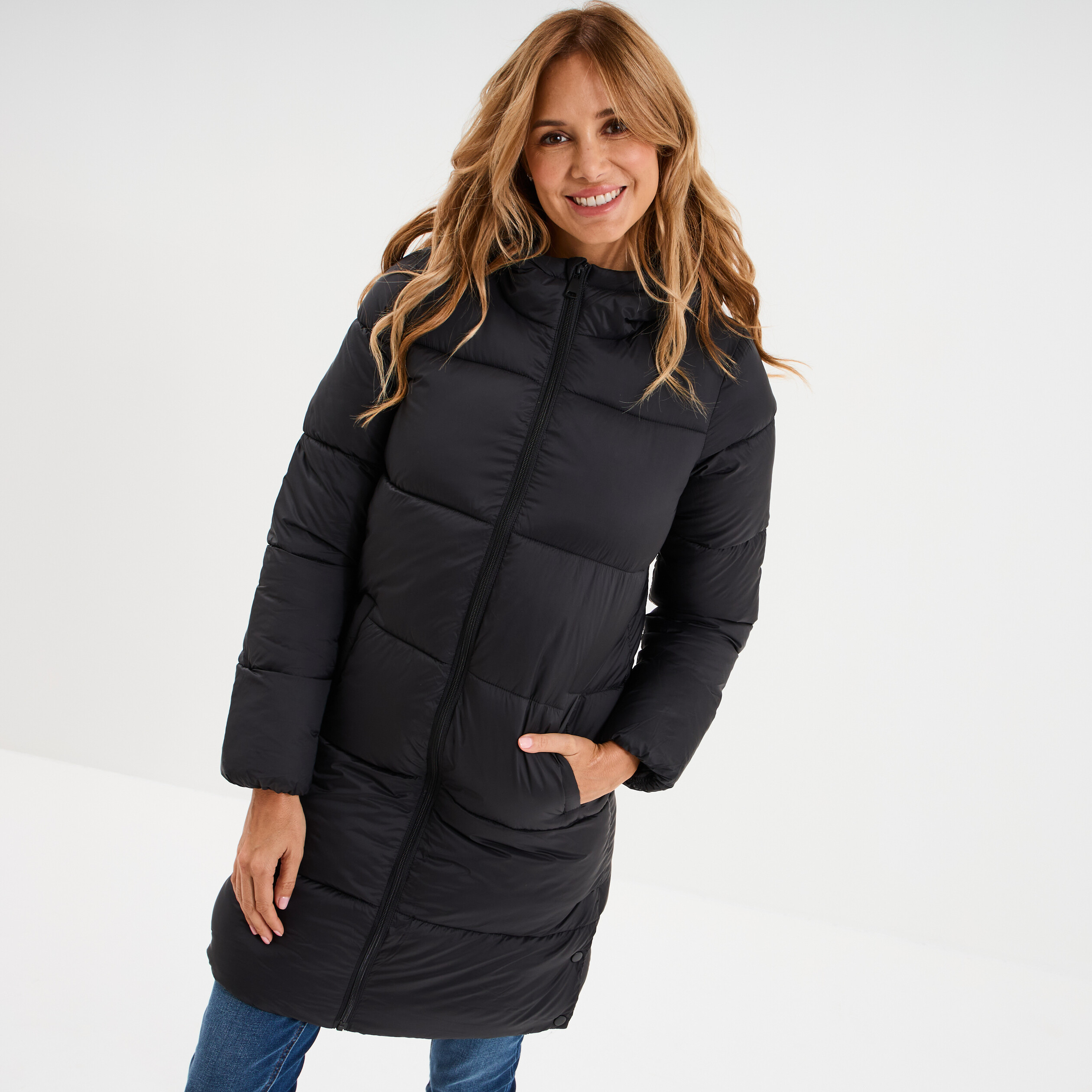 Doudoune longue à capuche noir femme La Halle