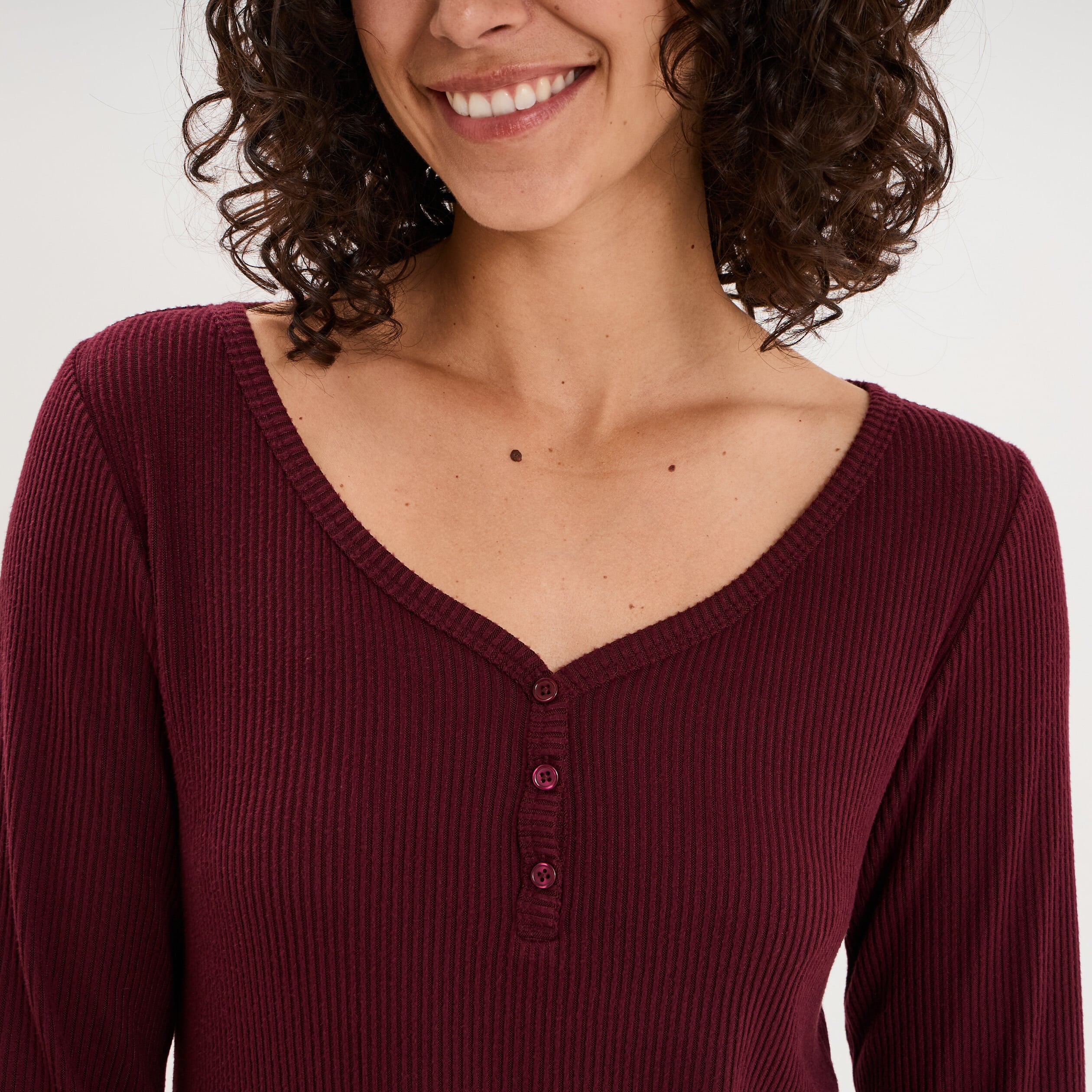 Ensemble pyjama t-shirt et pantalon bordeaux femme