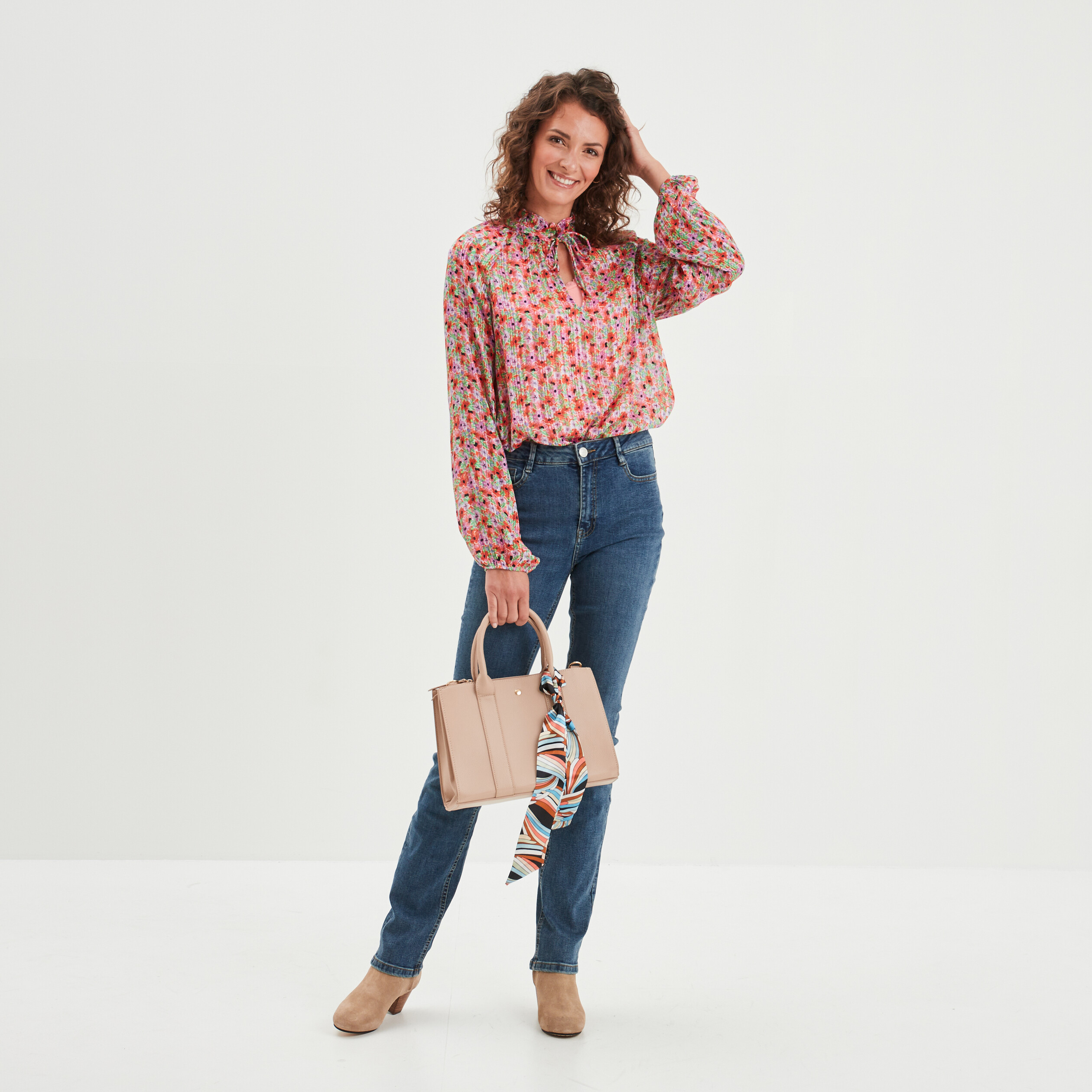 blouse col fronce a cordons et volants rouge femme Blouse col froncé à cordons et volants rouge femme