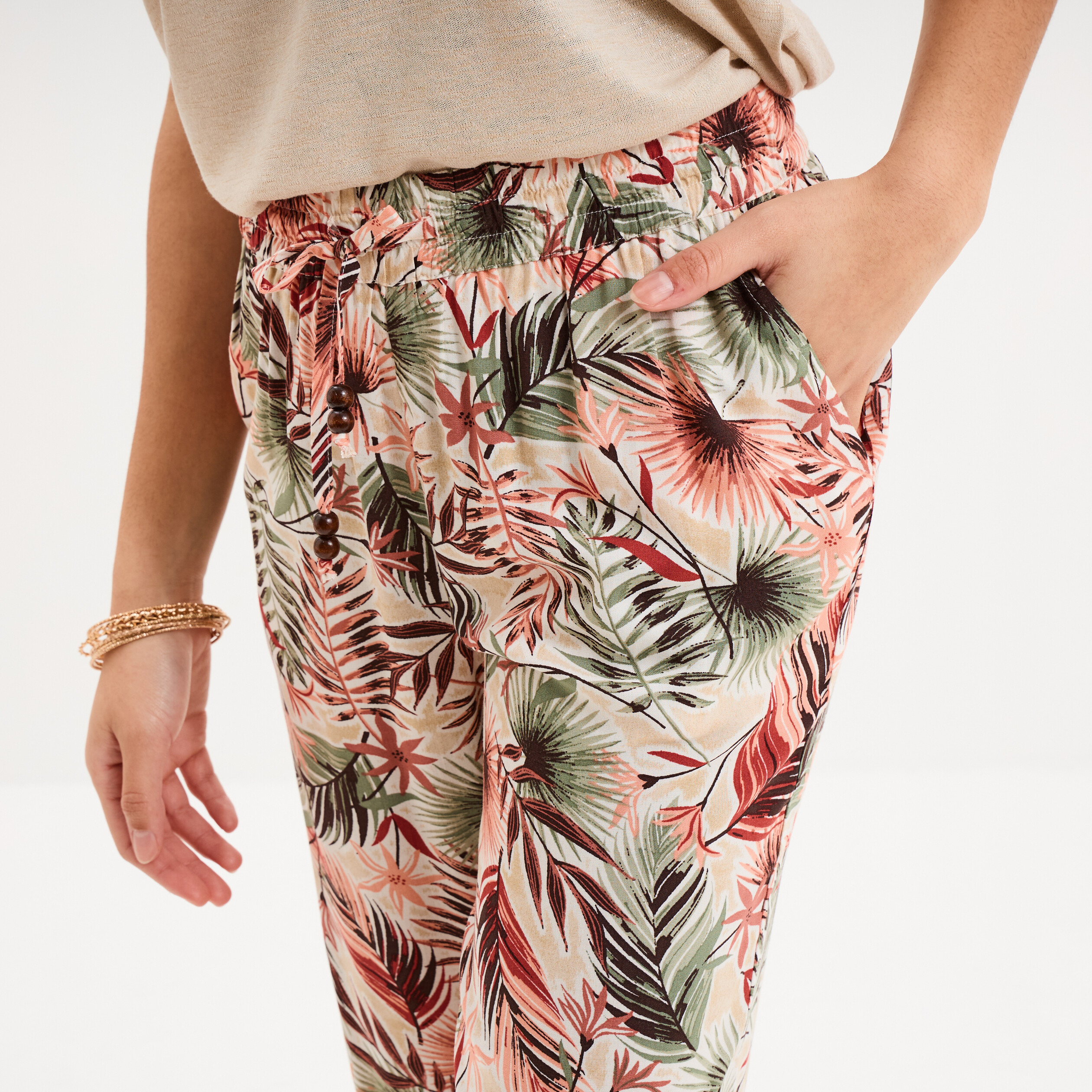 Pantalon cigarette fluide &agrave; ceinture vert kaki femme